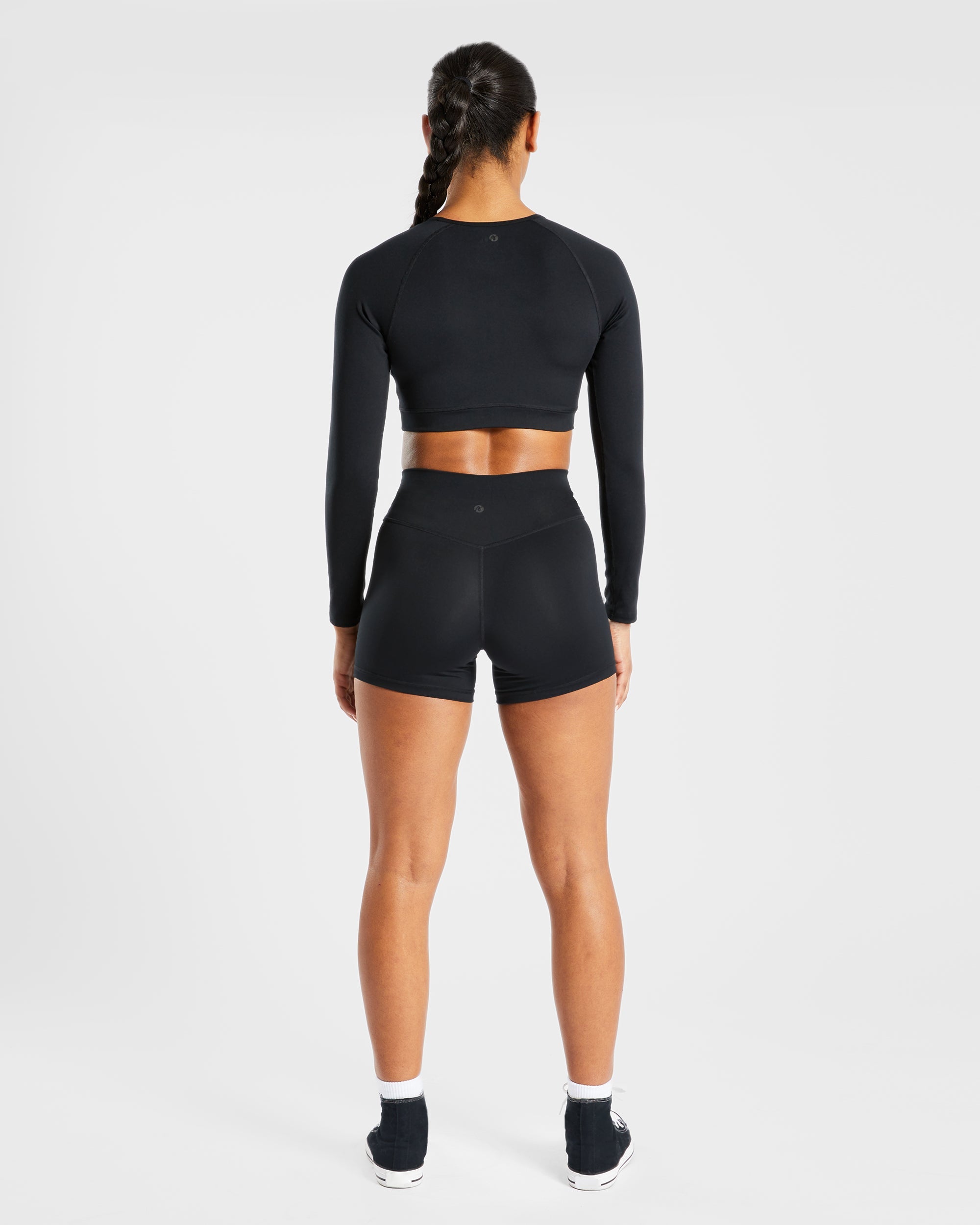 Staple Long Sleeve Crop Top - Noir