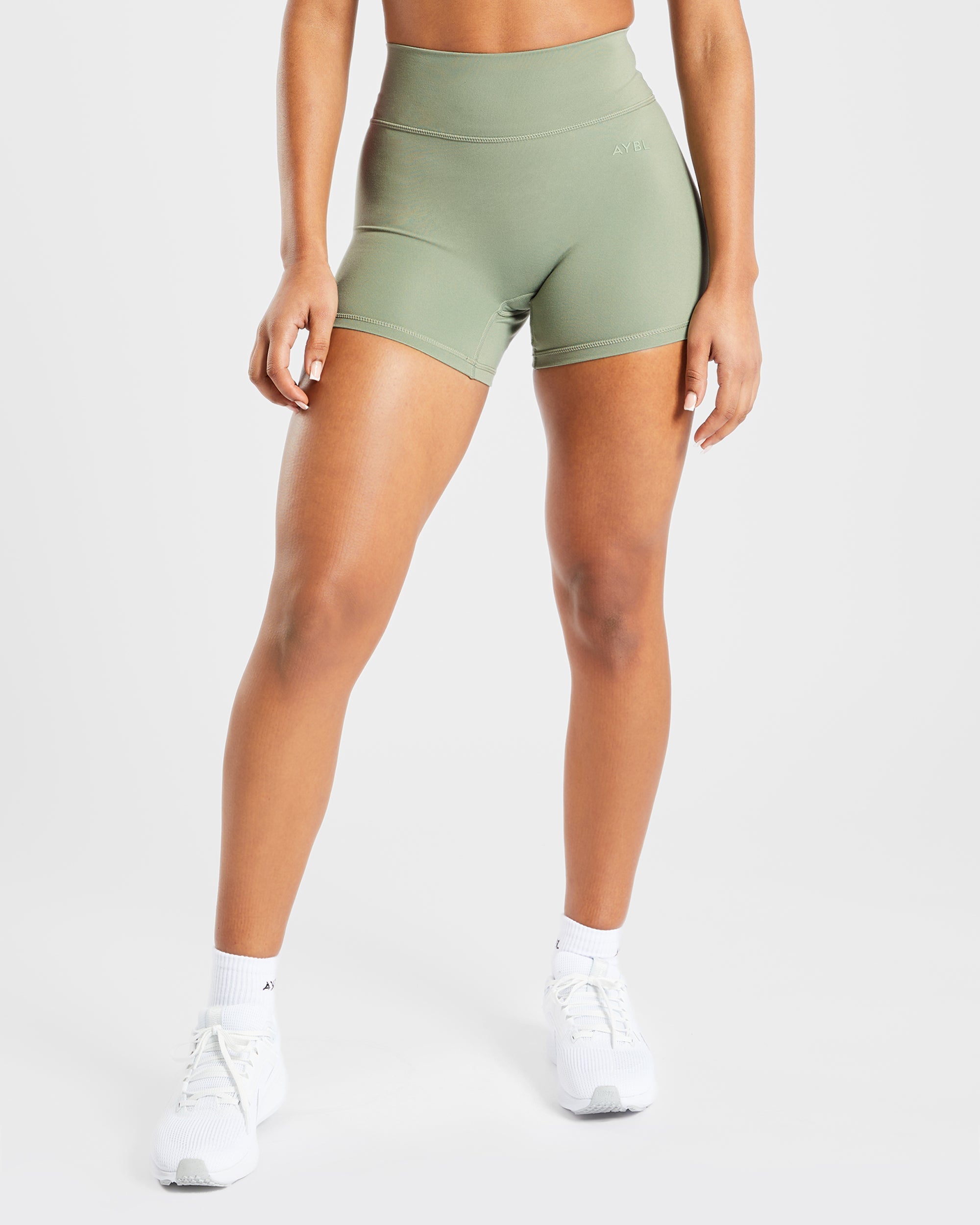 Staple Shorts - Olive Vert