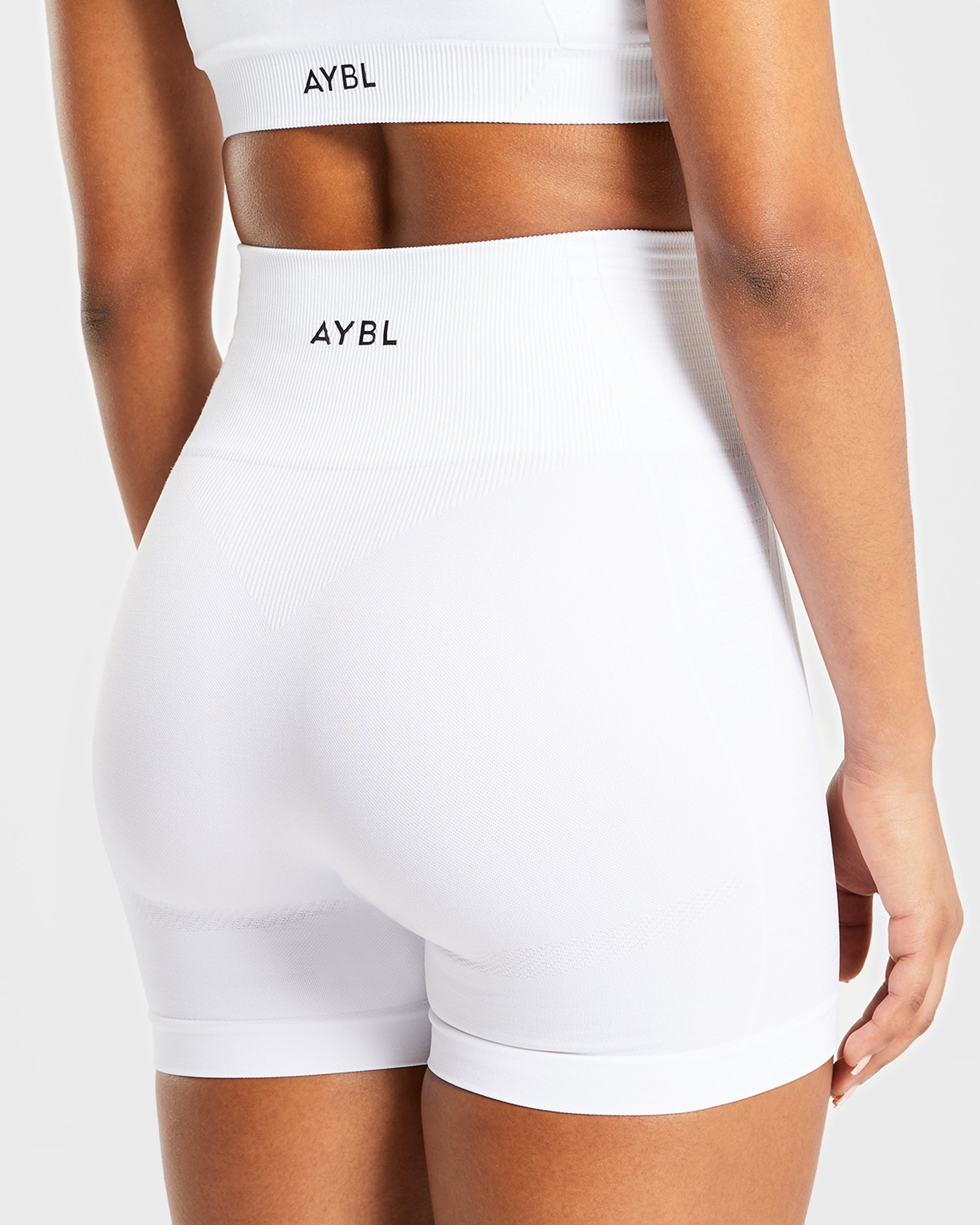 Balance V2 Seamless Shorts - Blanc