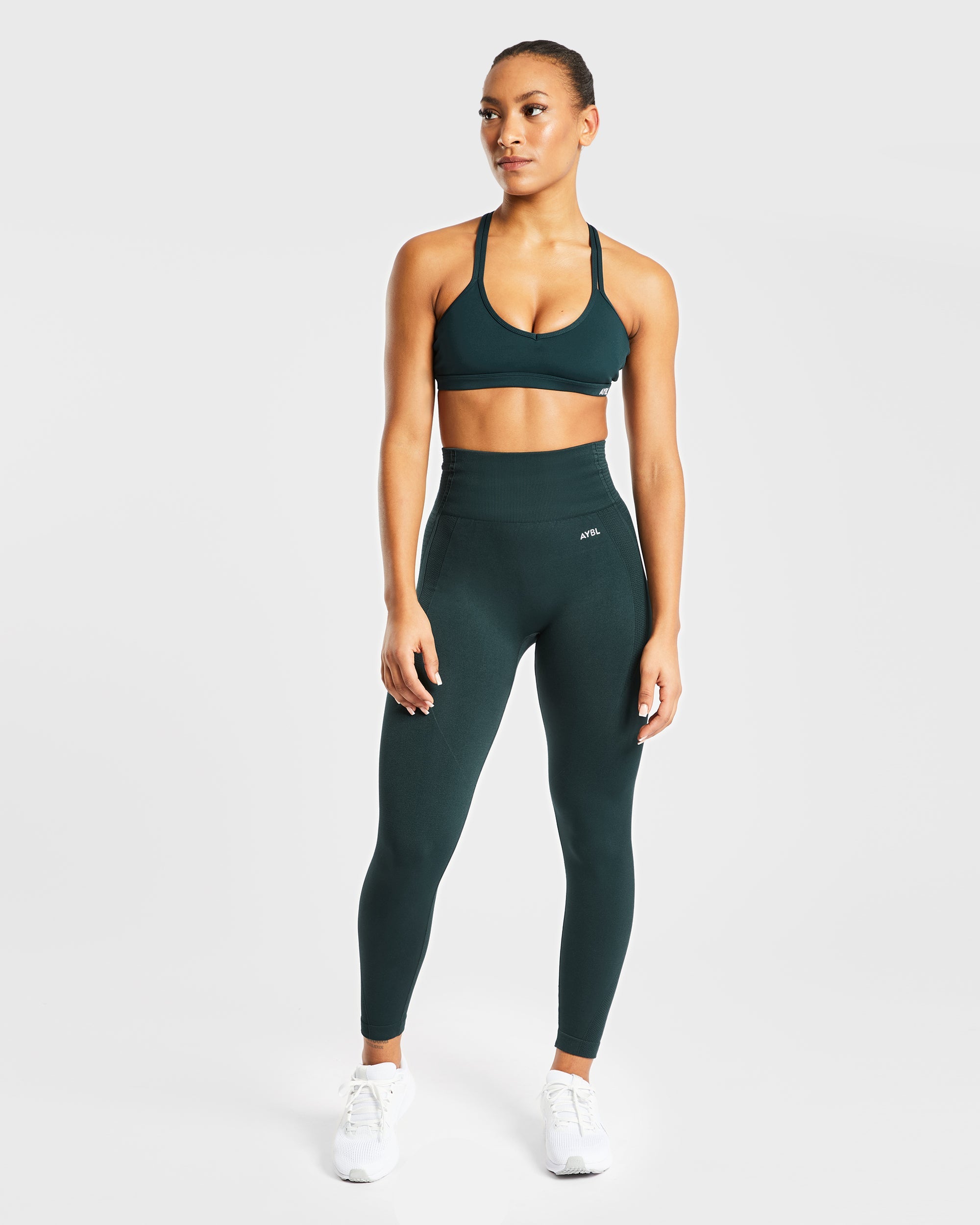 Essential Strappy Sports Bra - Forest Vert