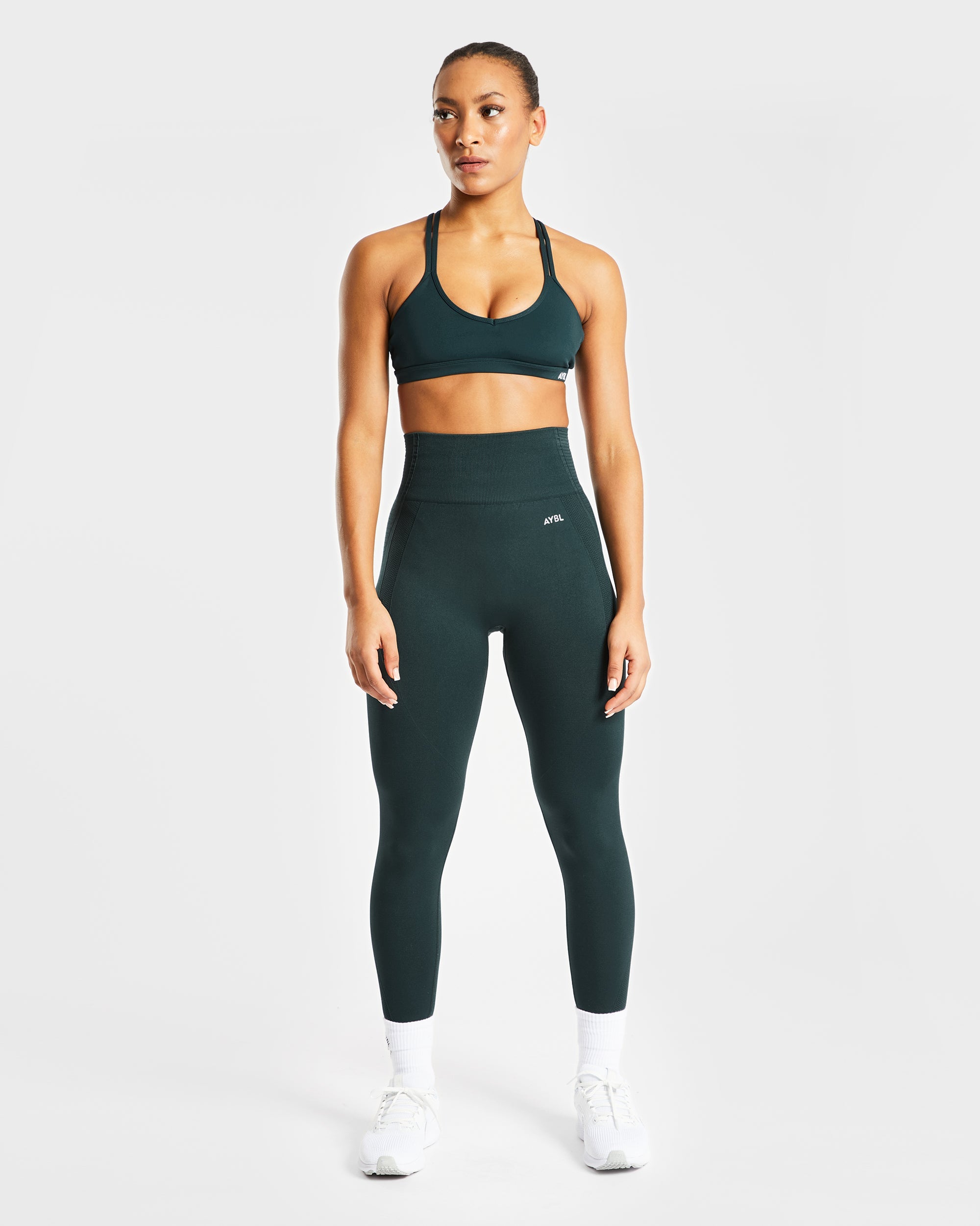 Essential Strappy Sports Bra - Forest Vert