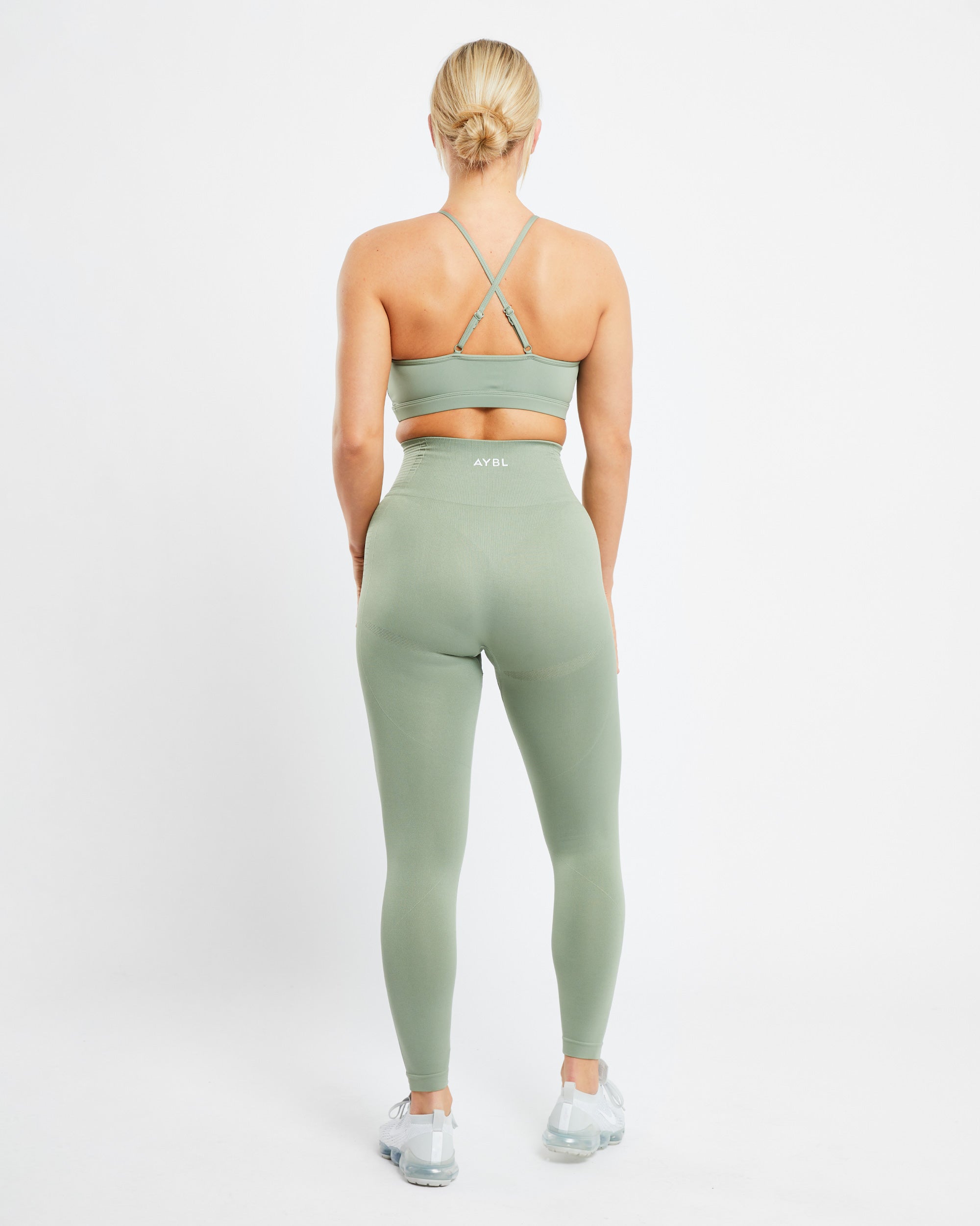 Essential V Neck Sports Bra - Olive Vert