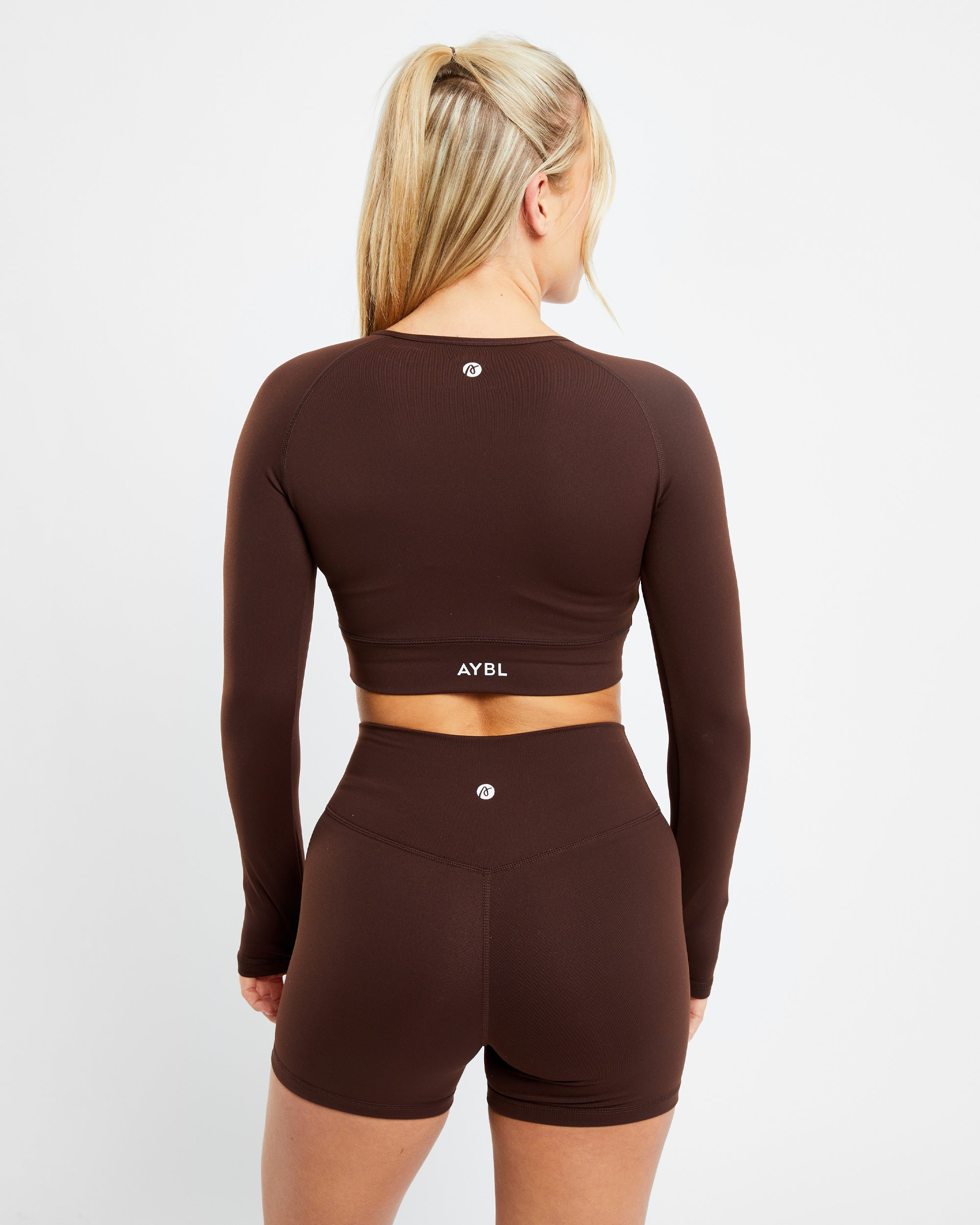 Core Long Sleeve Crop Top - Chocolate Marron