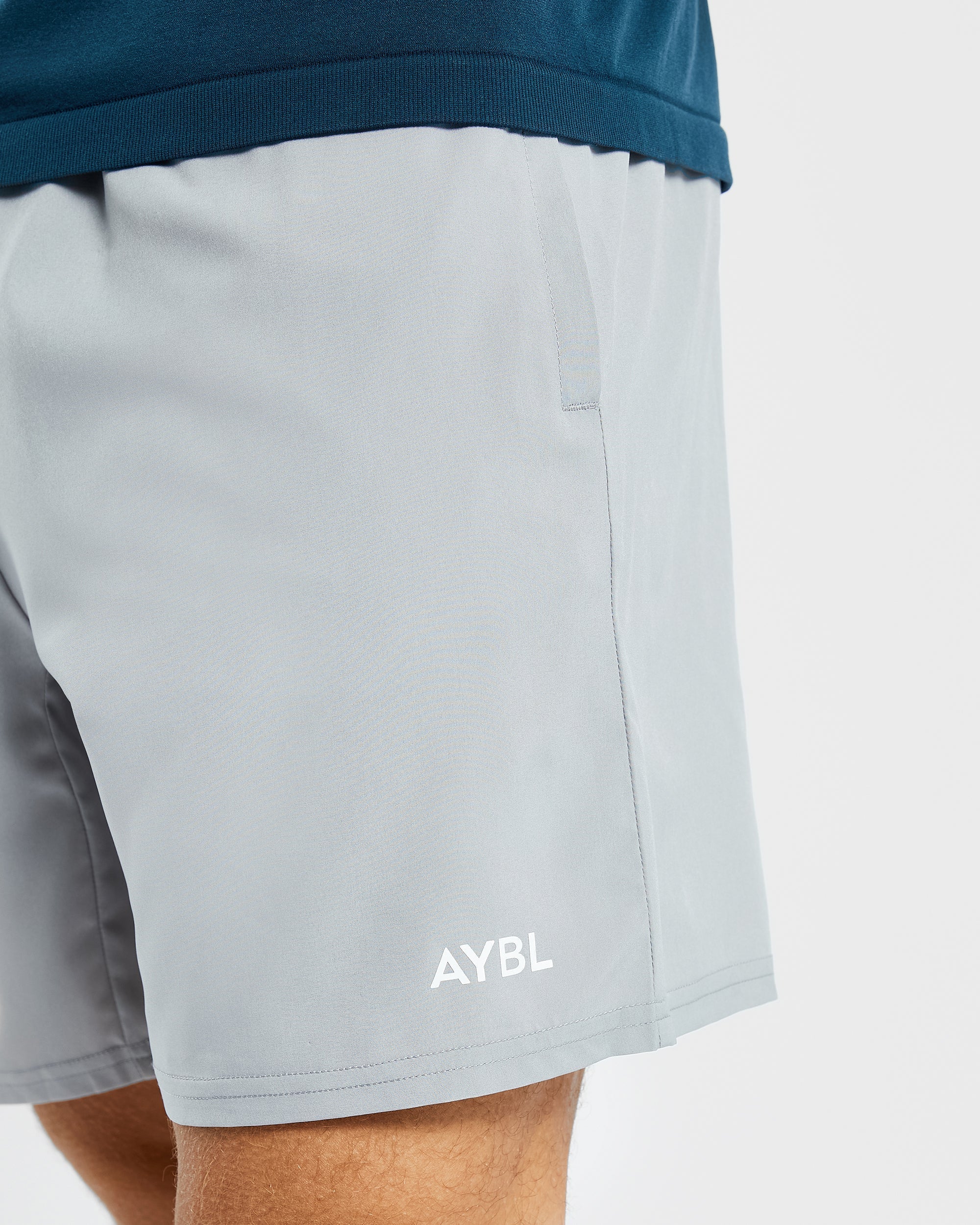 Core 7" Shorts - Gris