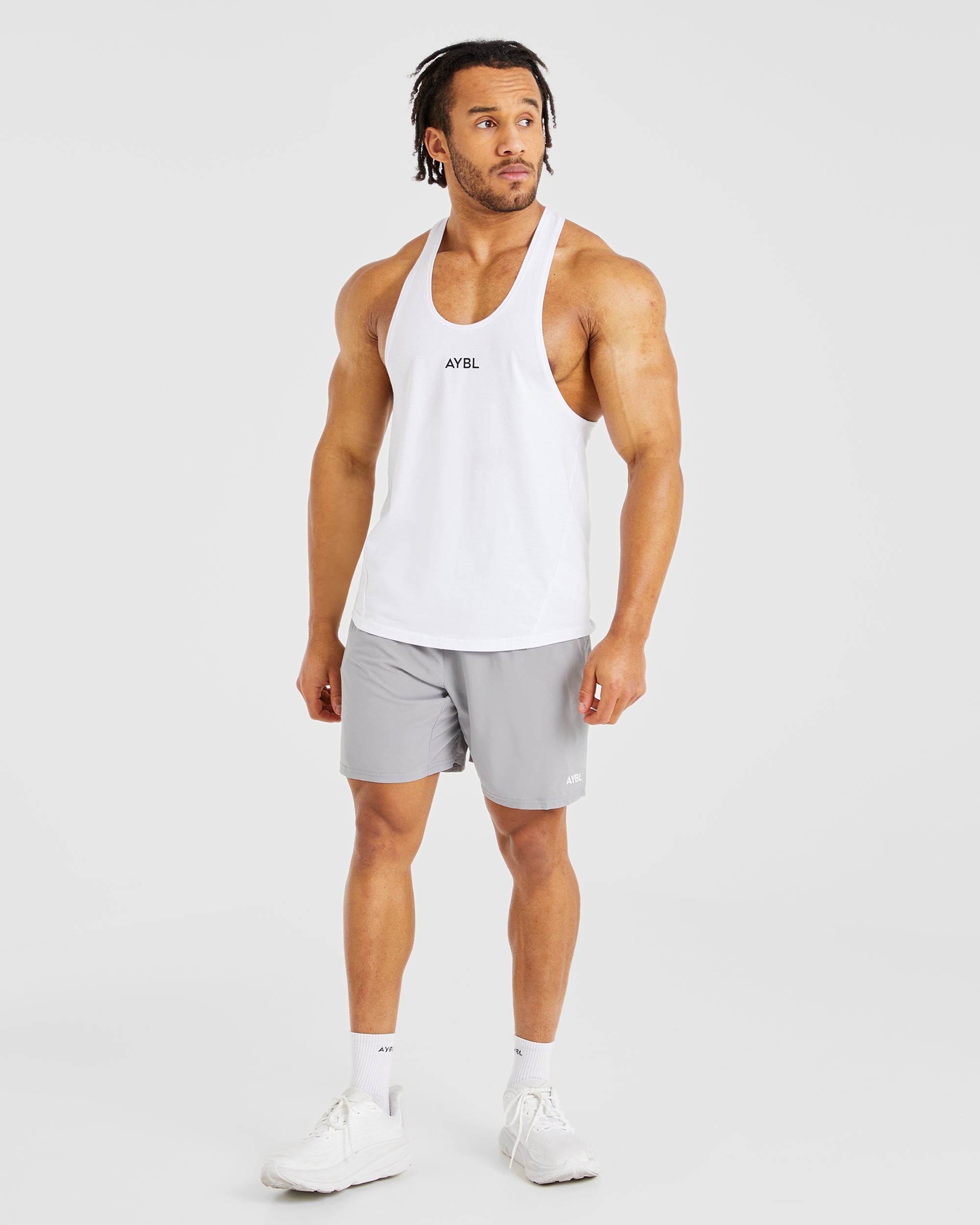 Essential Stringer - Blanc