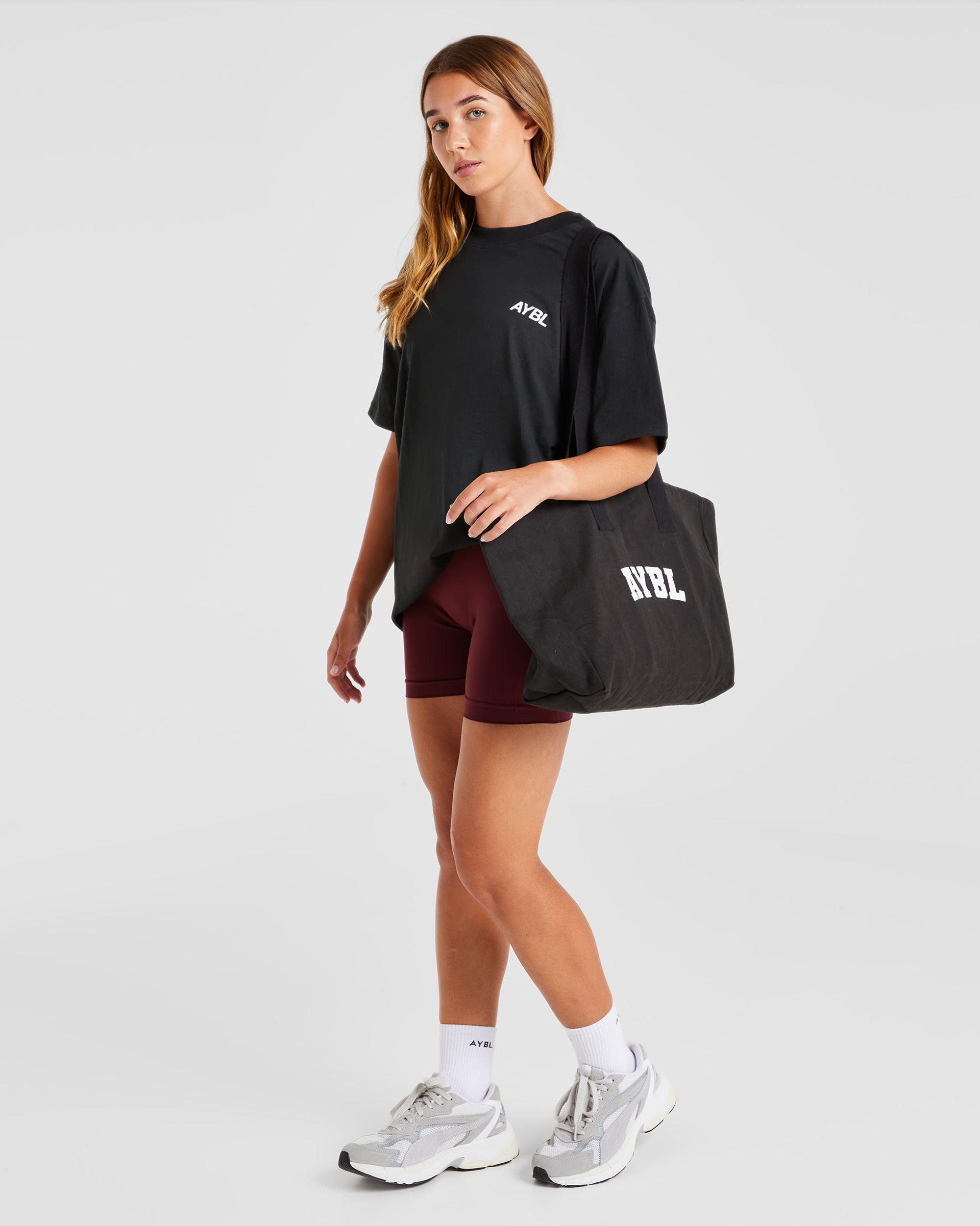 AYBL Sports Club Oversized T Shirt - Noir