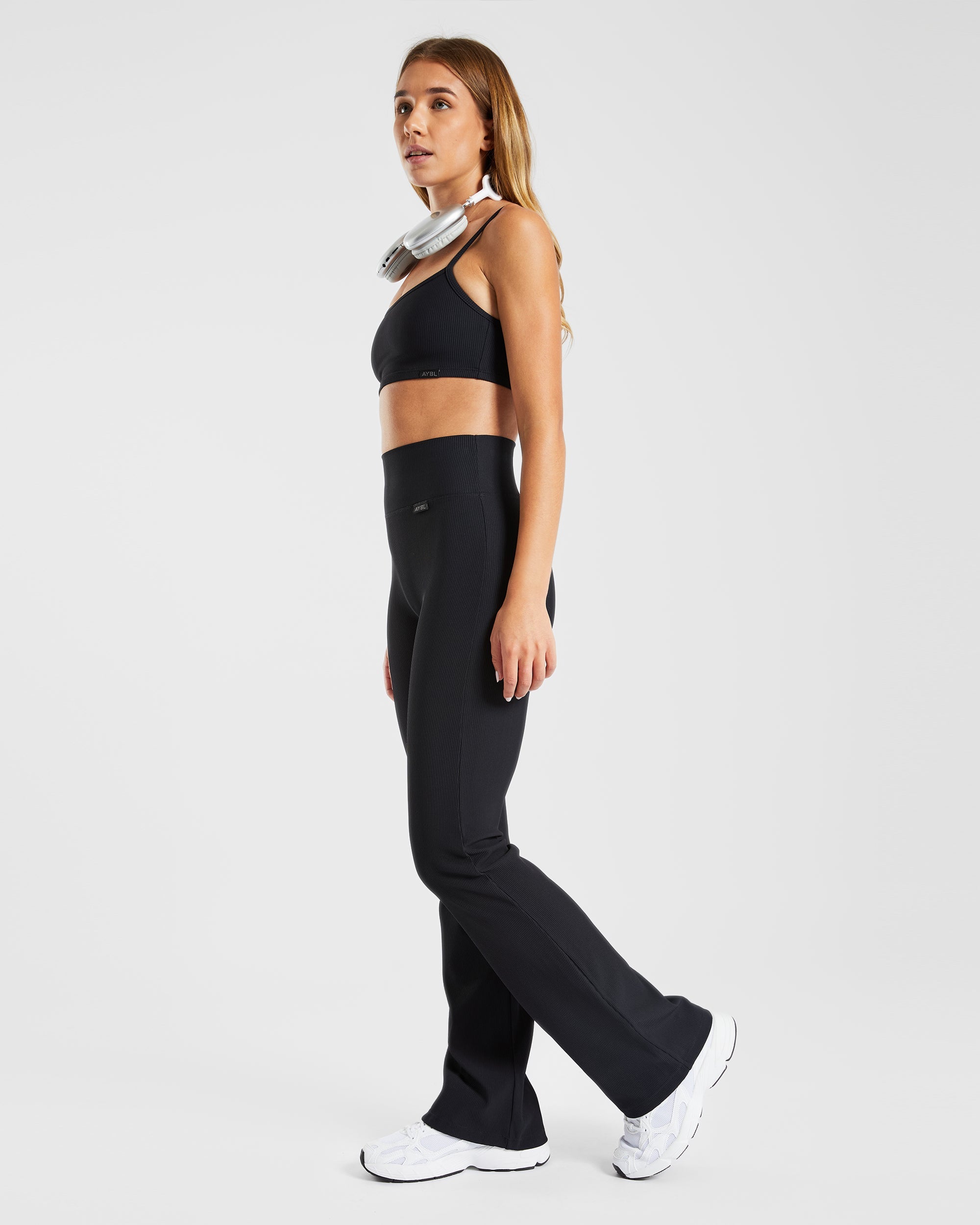 Sculpt Ribbed Flared Leggings - Noir