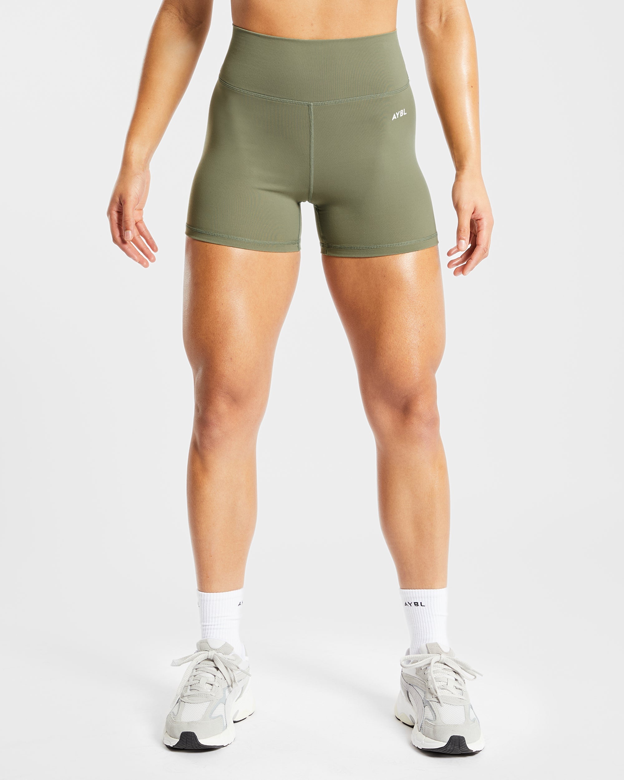 Core Shorts - Olive