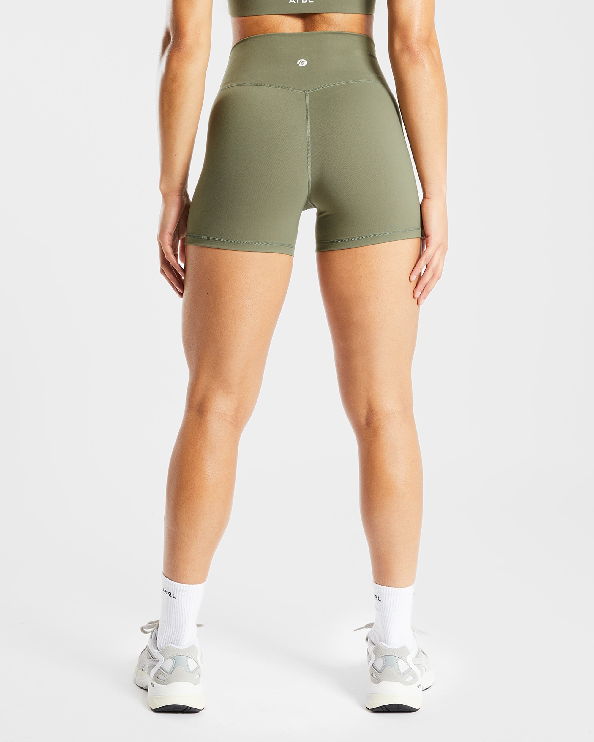 Core Shorts - Olive