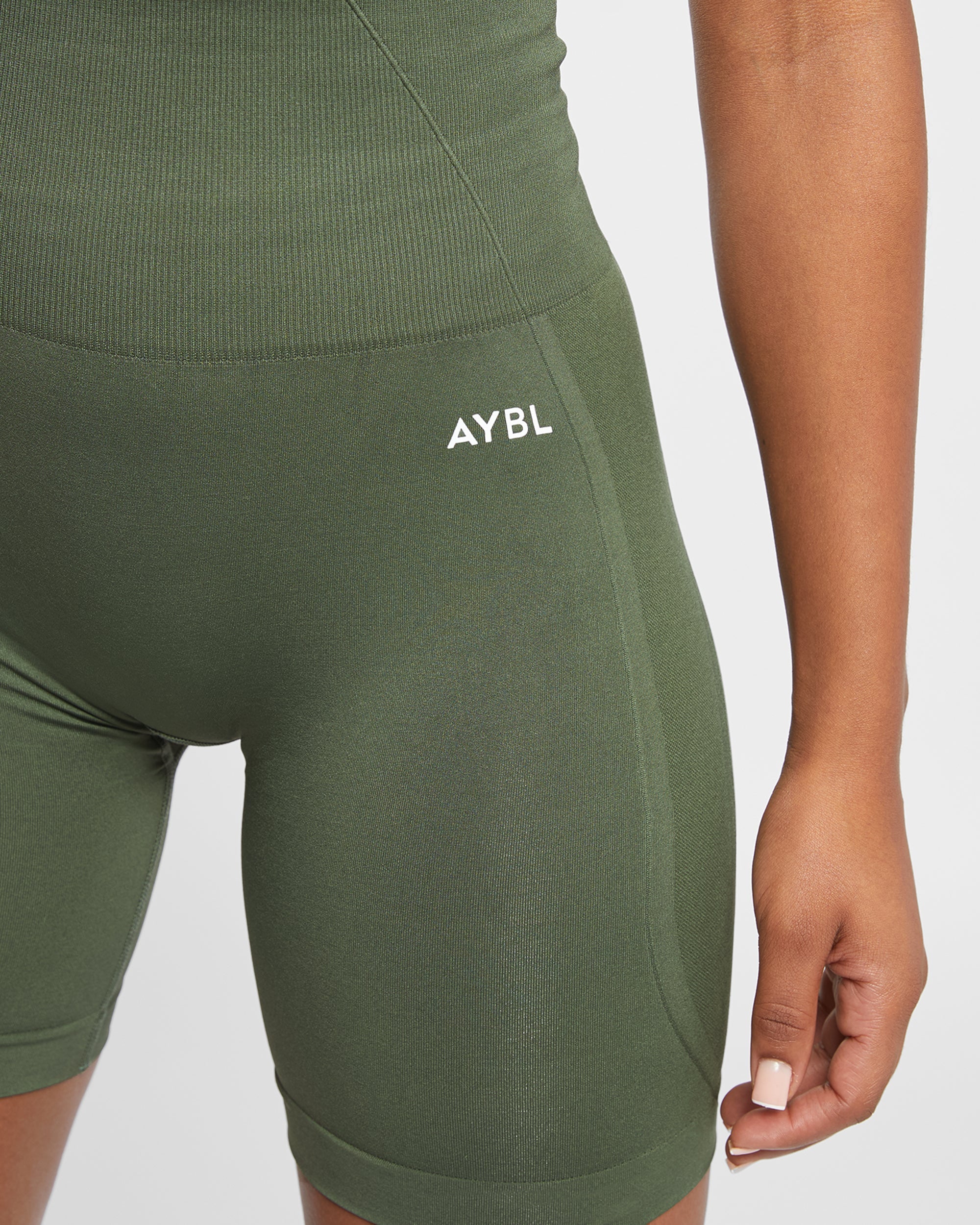 Empower Seamless Cycling Shorts - Khaki Vert