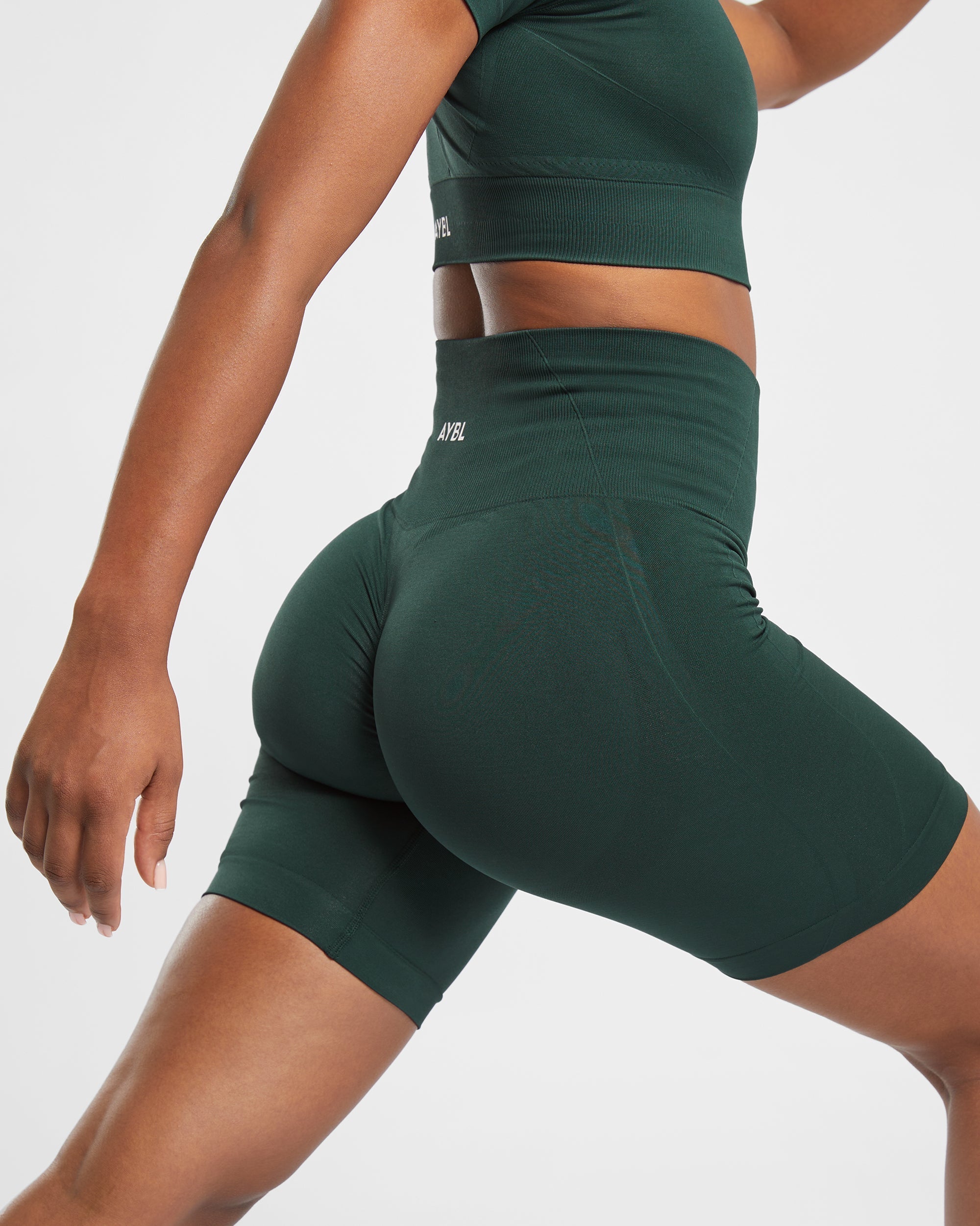 Empower Seamless Cycling Shorts - Dark Vert