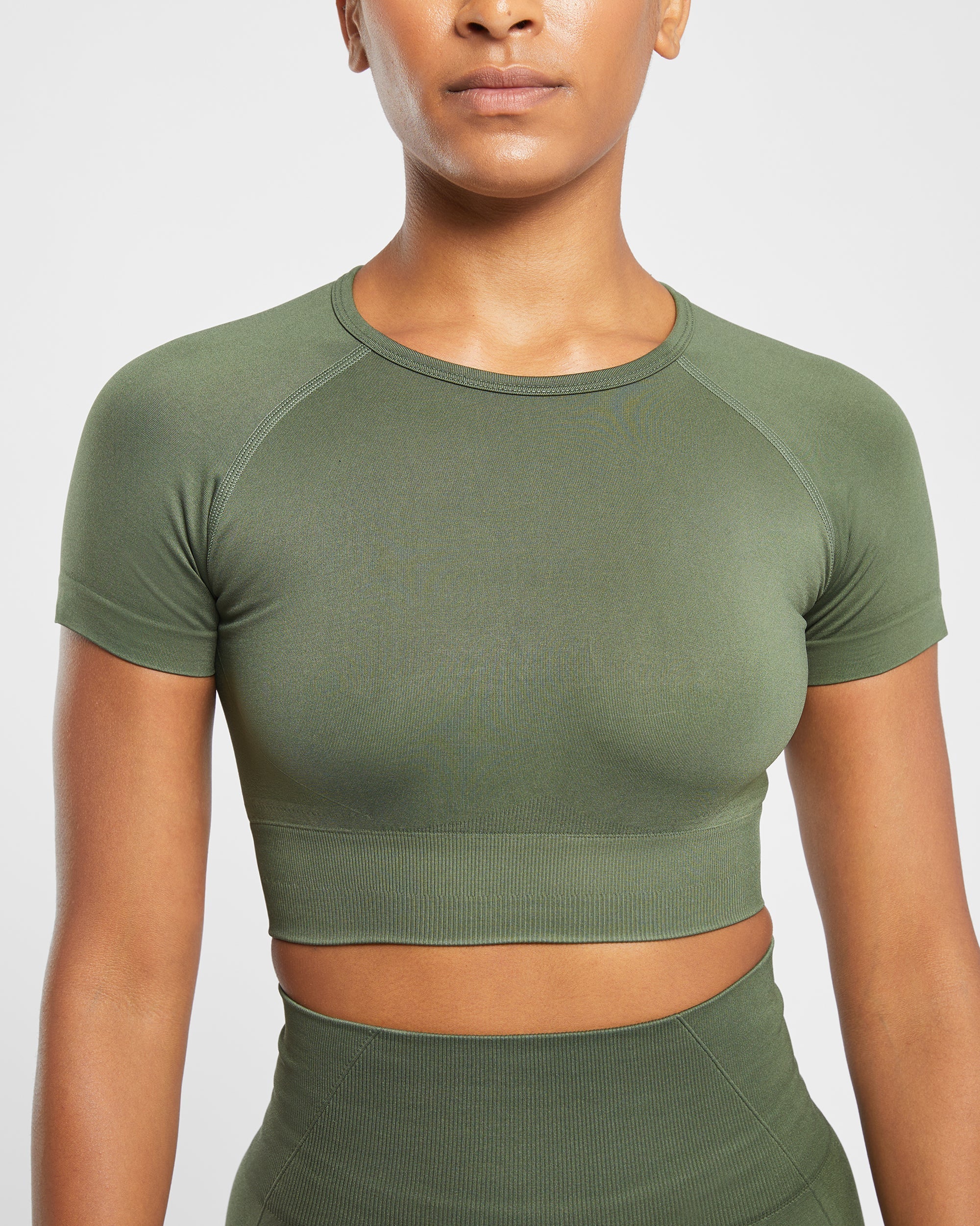 Empower Seamless Crop Top - Khaki Vert