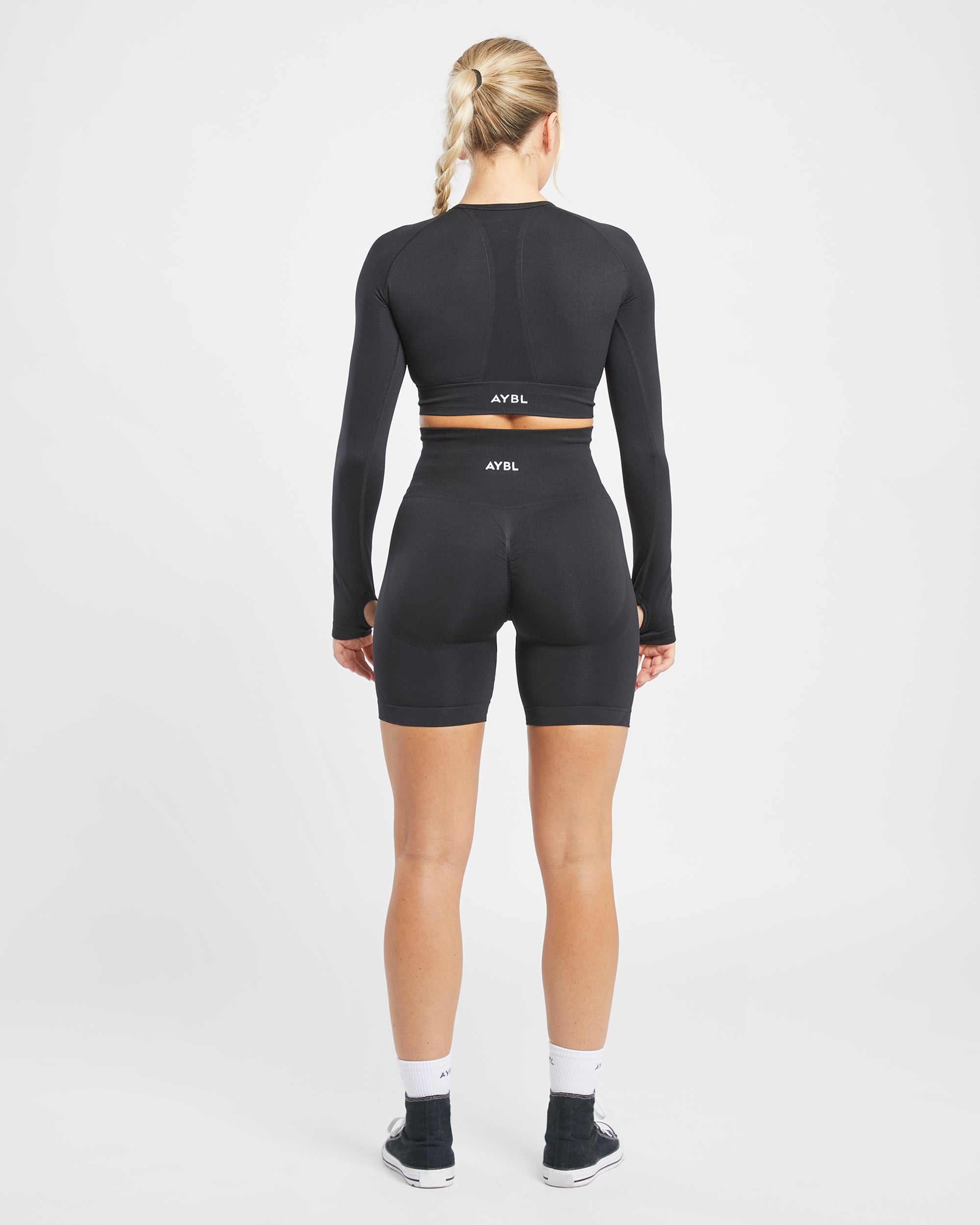 Empower Seamless Long Sleeve Crop Top - Noir