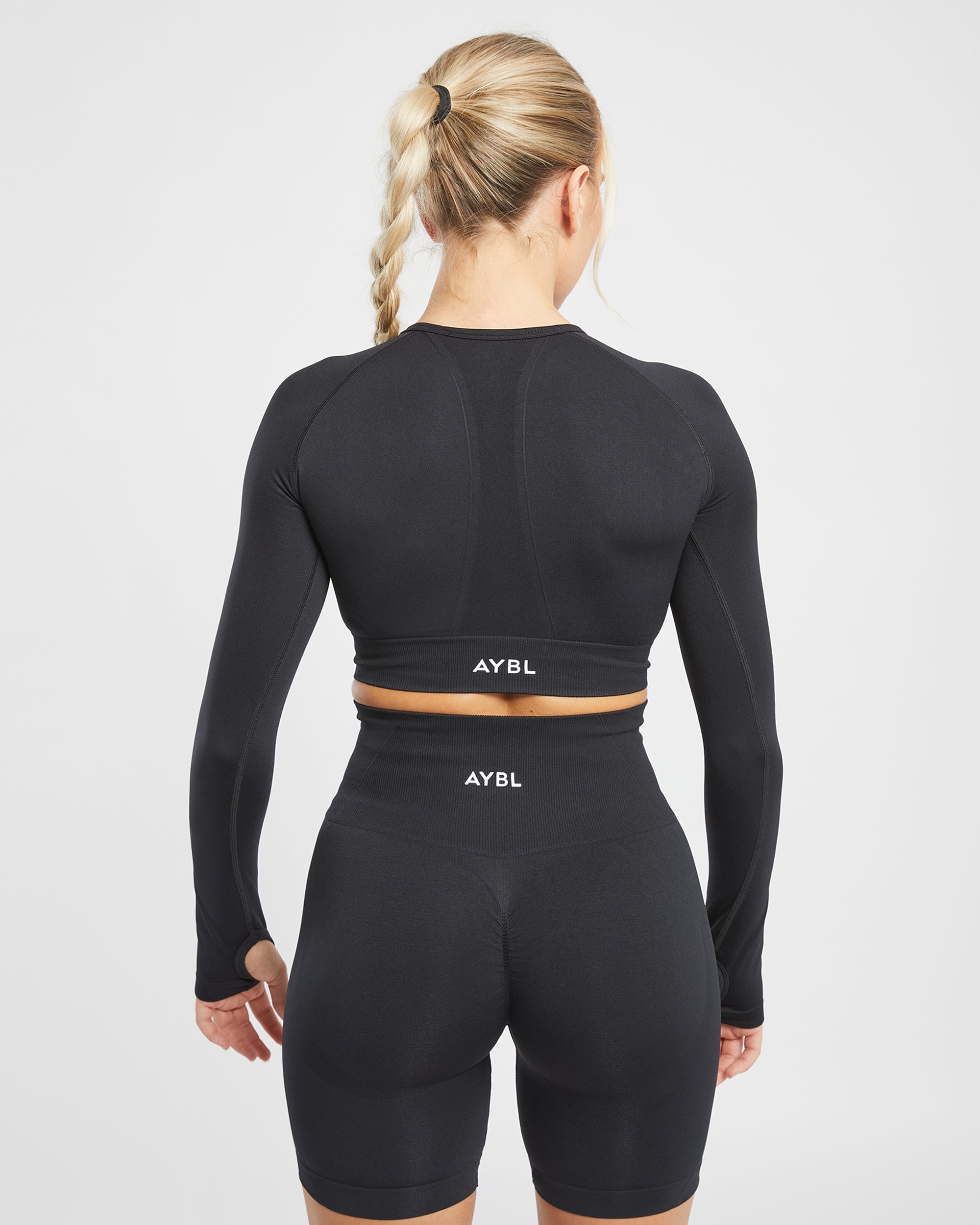 Empower Seamless Long Sleeve Crop Top - Noir