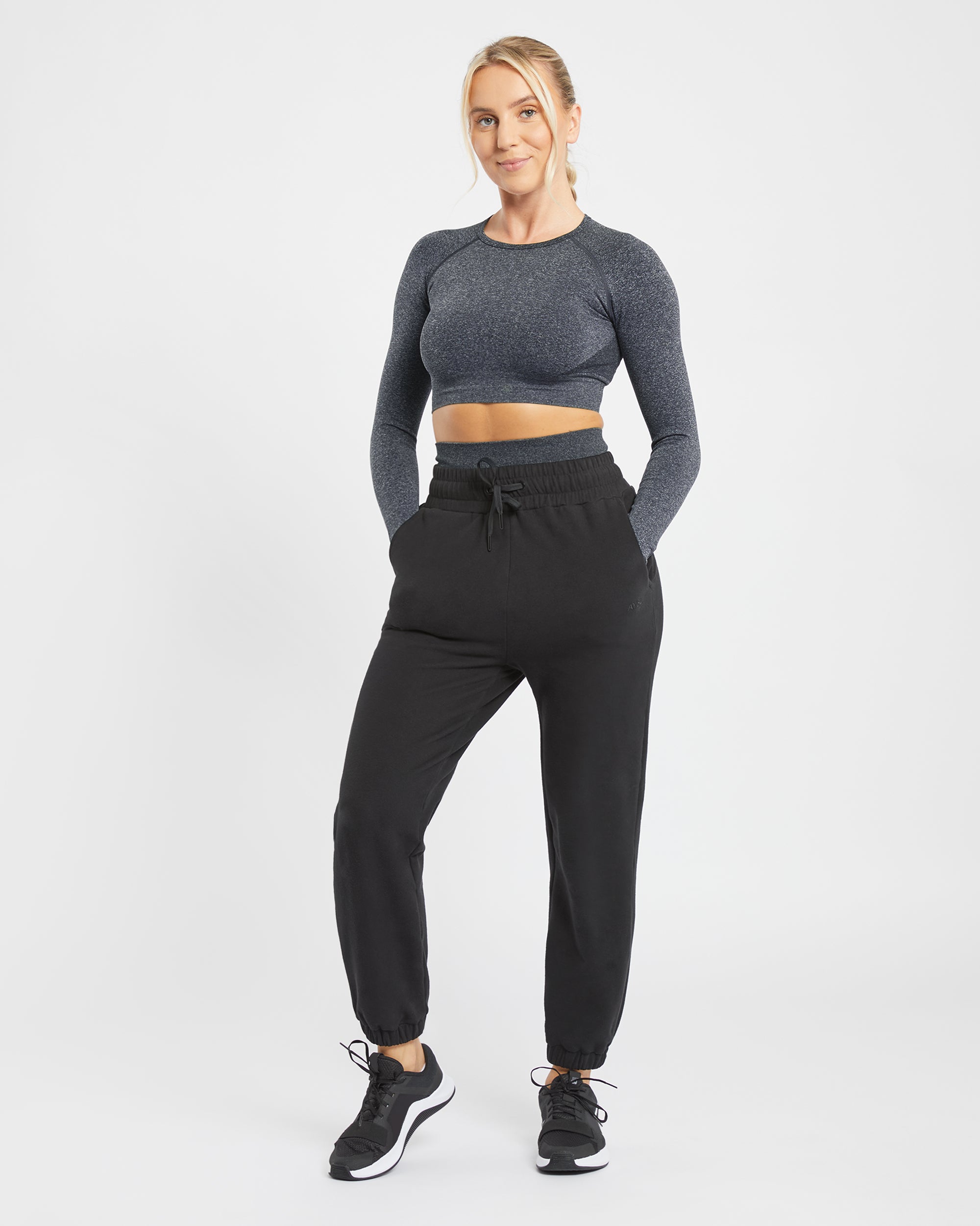 Empower Seamless Long Sleeve Crop Top - Noir Marl