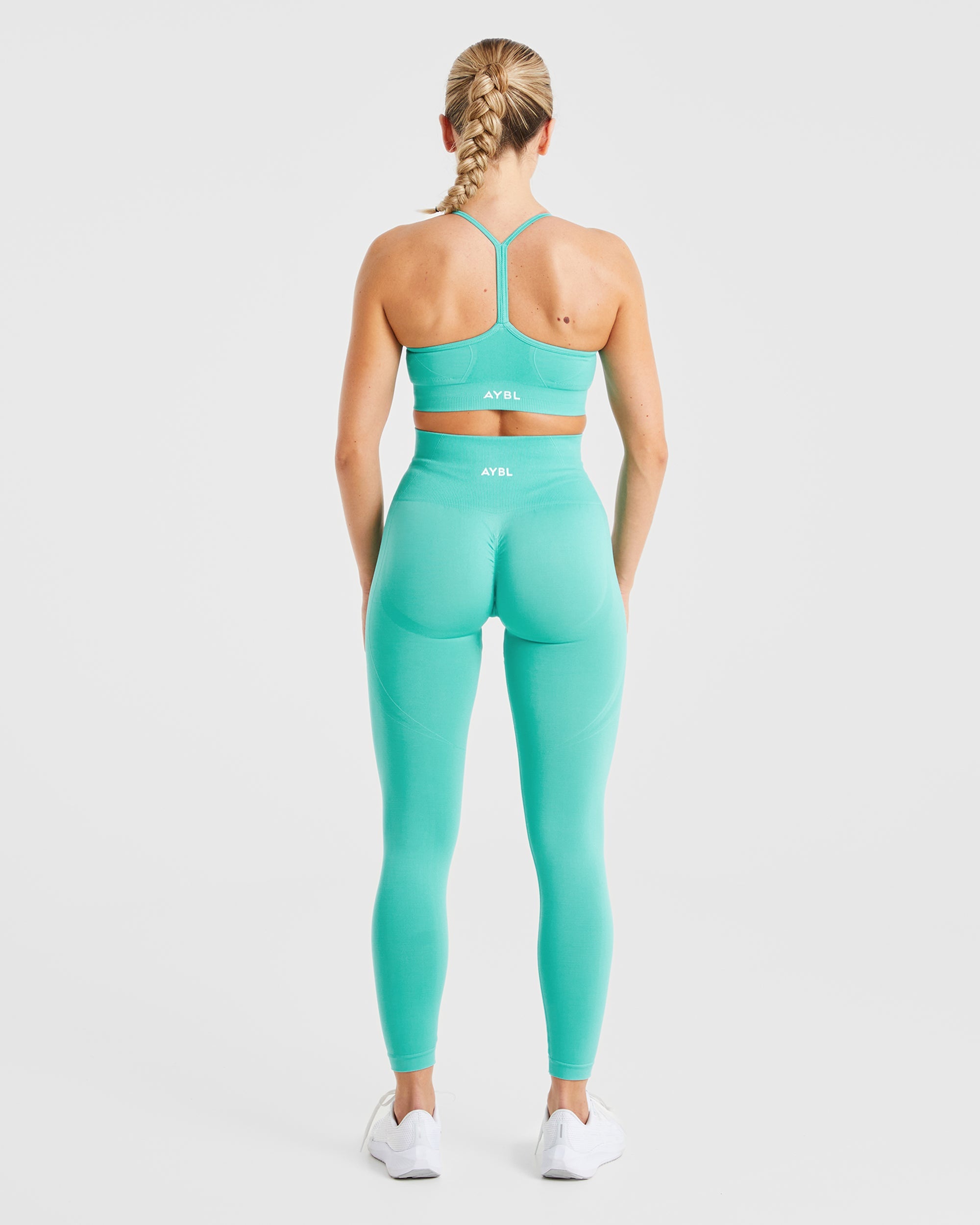 Empower Seamless Sports Bra - Jade Vert