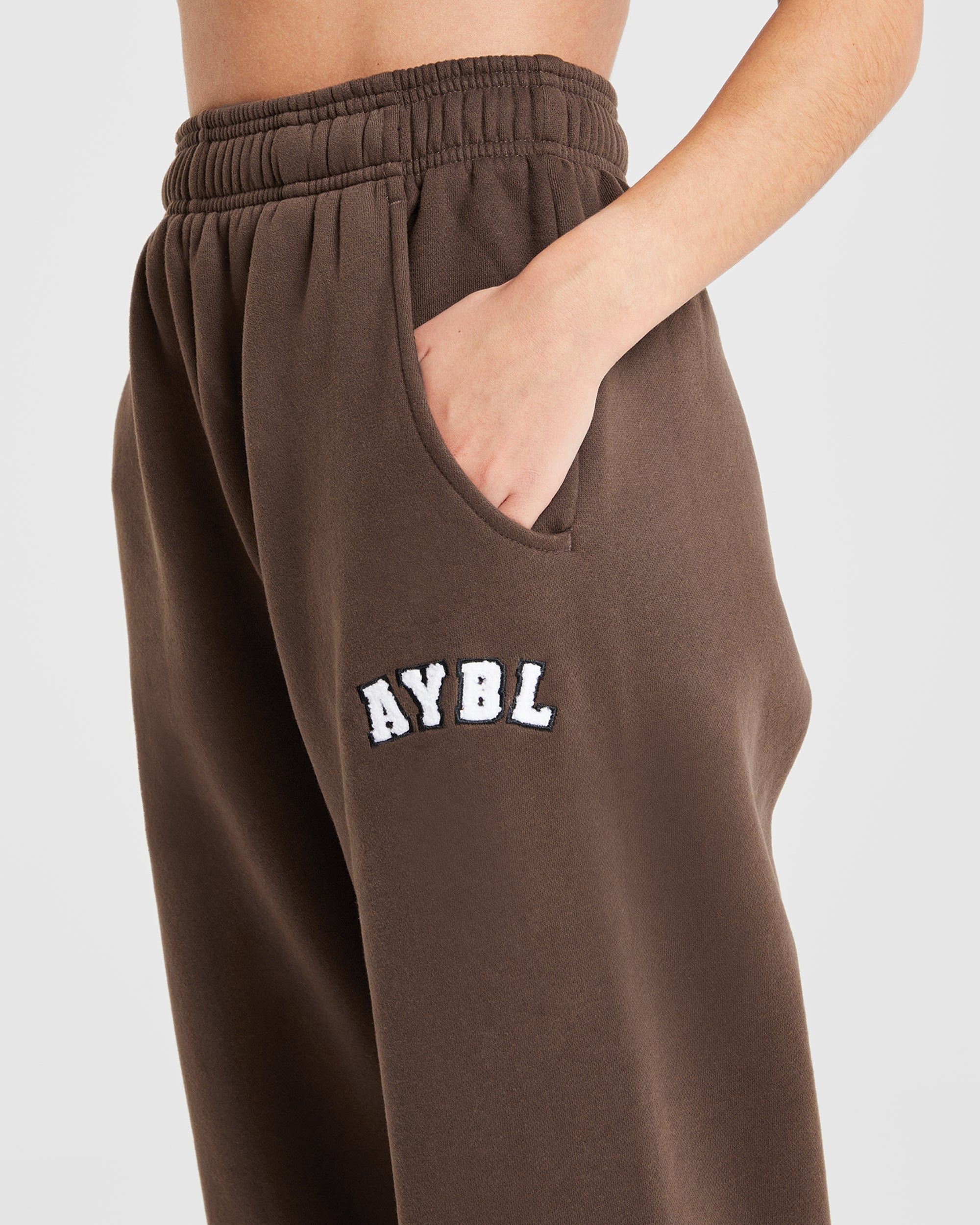 Varsity Oversized Joggers - Marron