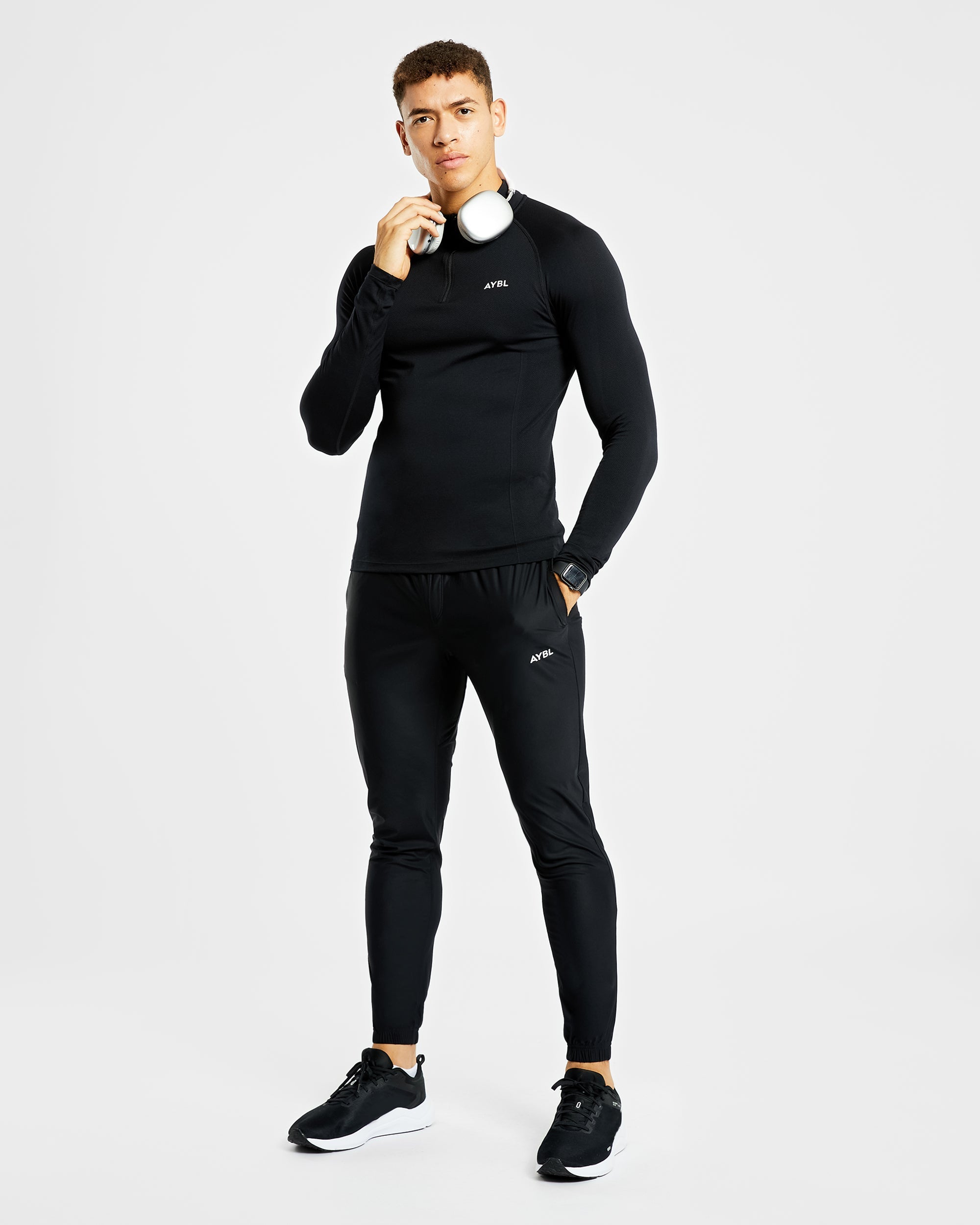 Essential Seamless 1/4 Zip Pullover - Noir