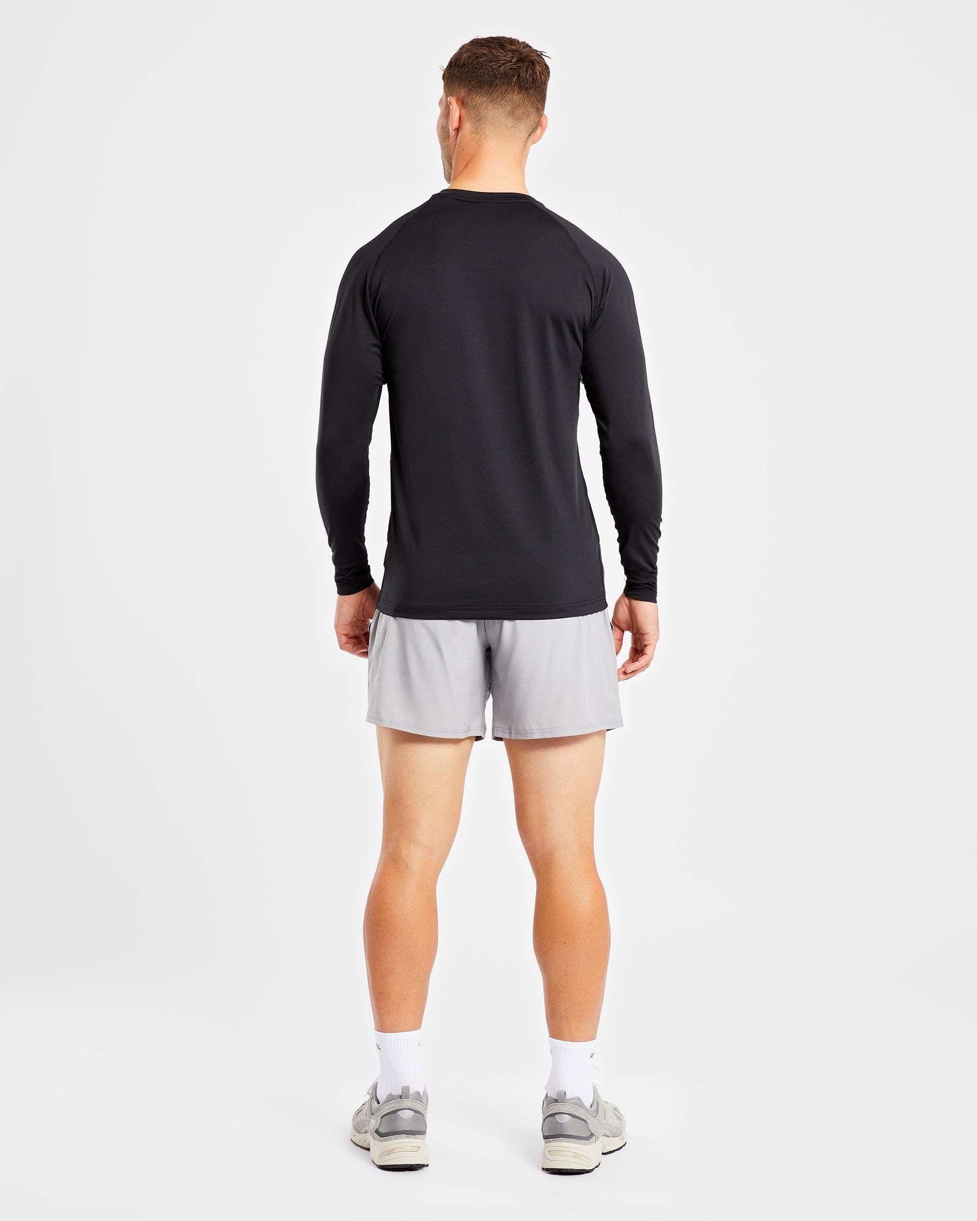 Essential Long Sleeve T Shirt - Noir