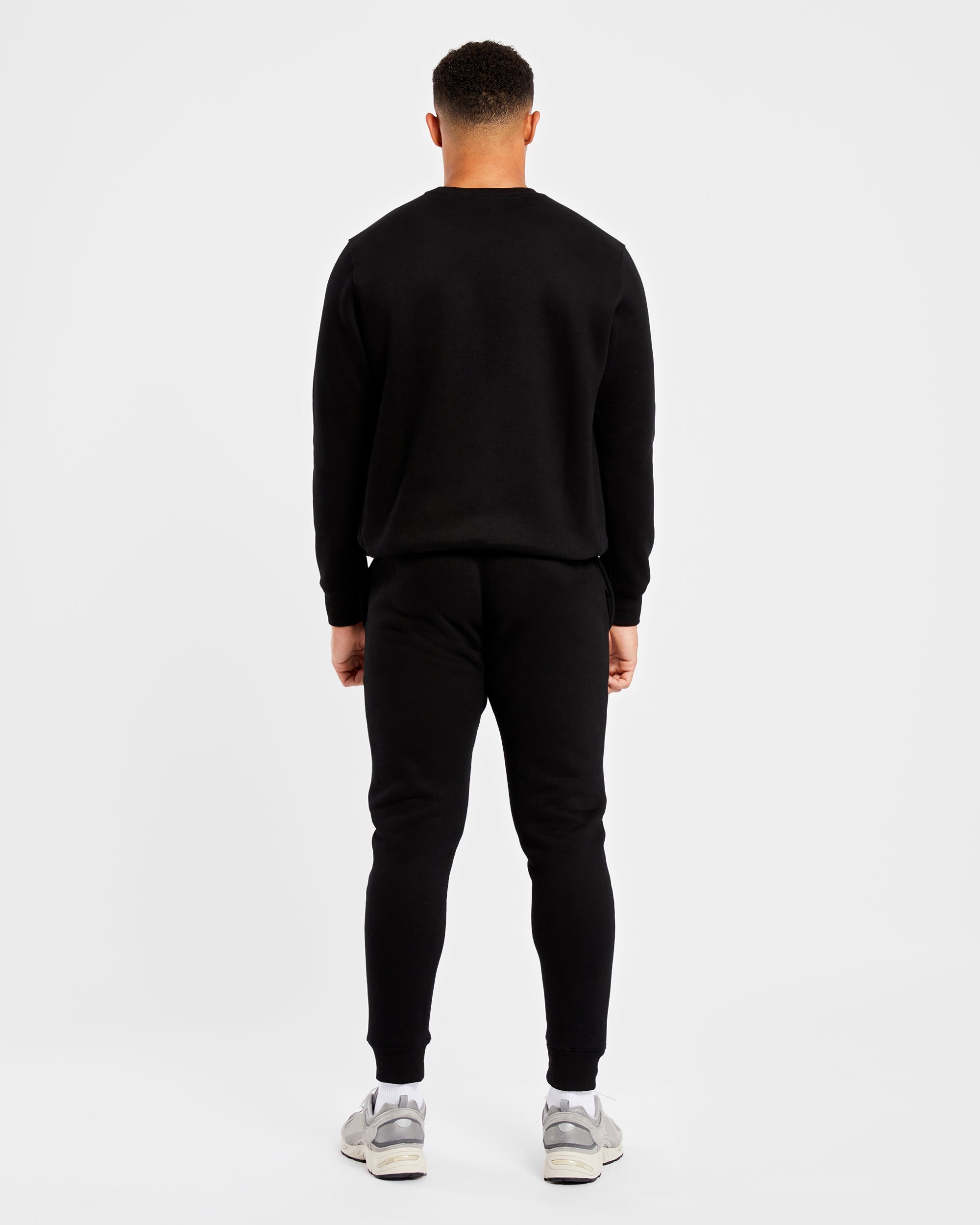 Essential Sweater - Noir