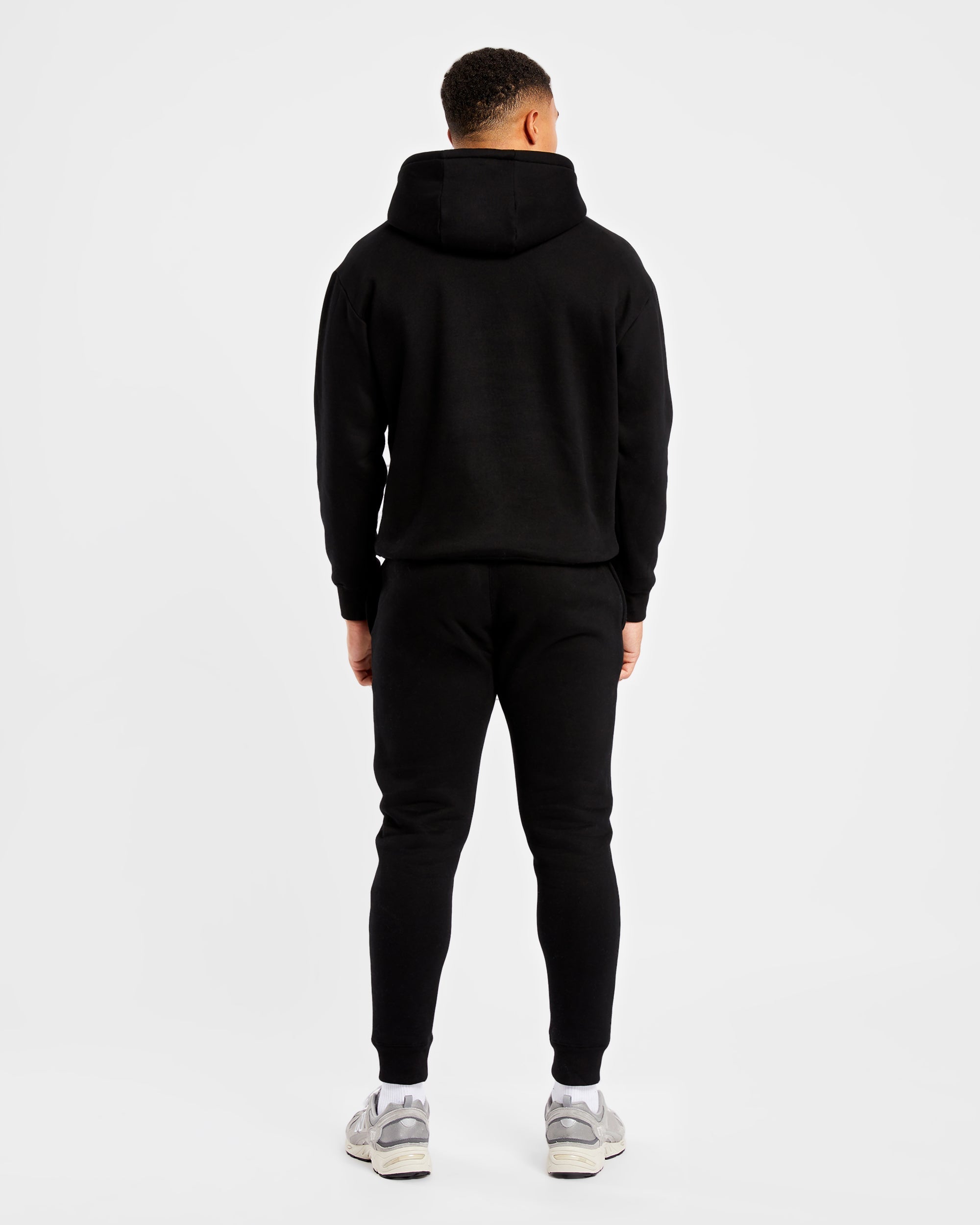 Essential Hoodie - Noir