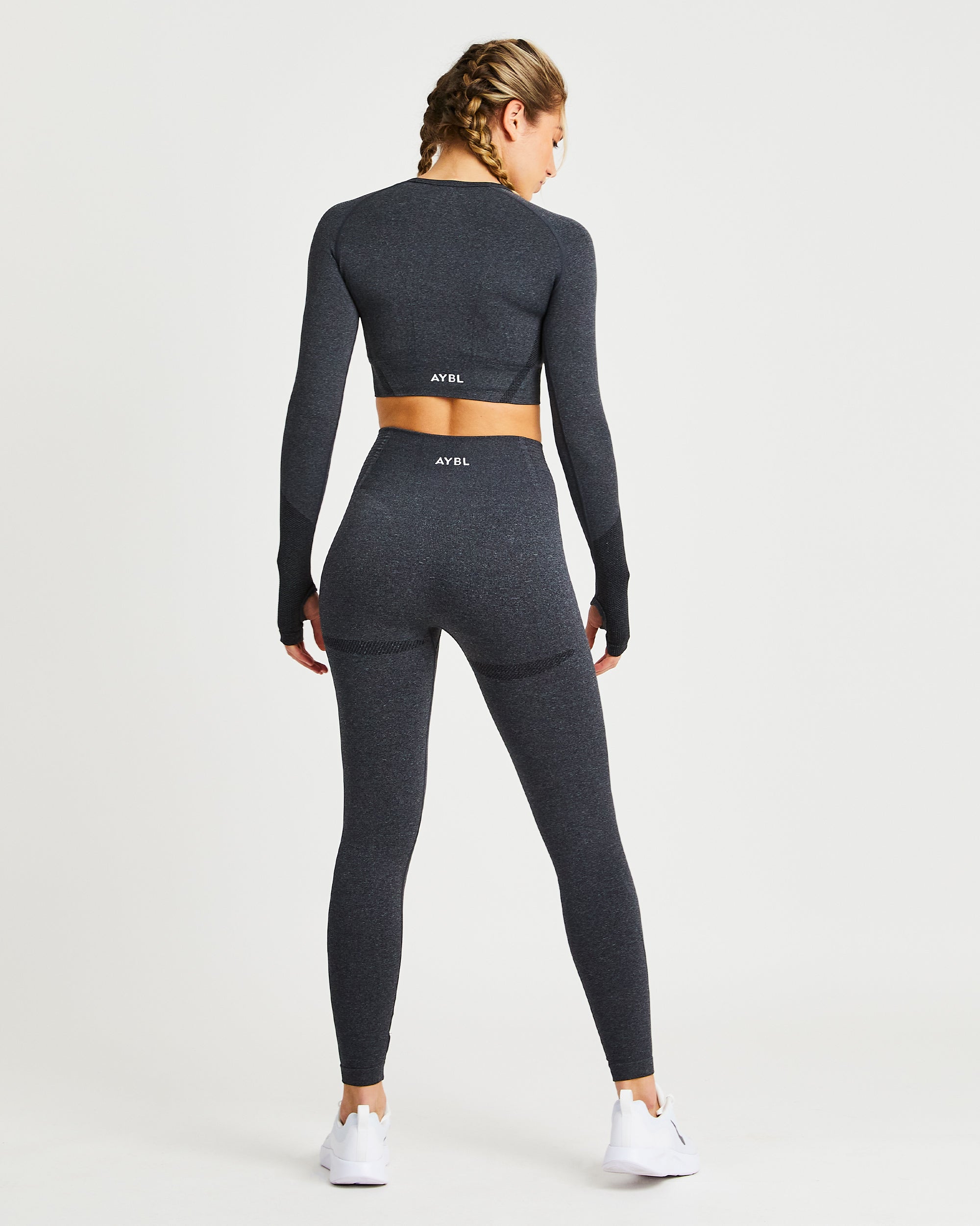 Balance V2 Seamless Long Sleeve Crop Top - Speckle Noir