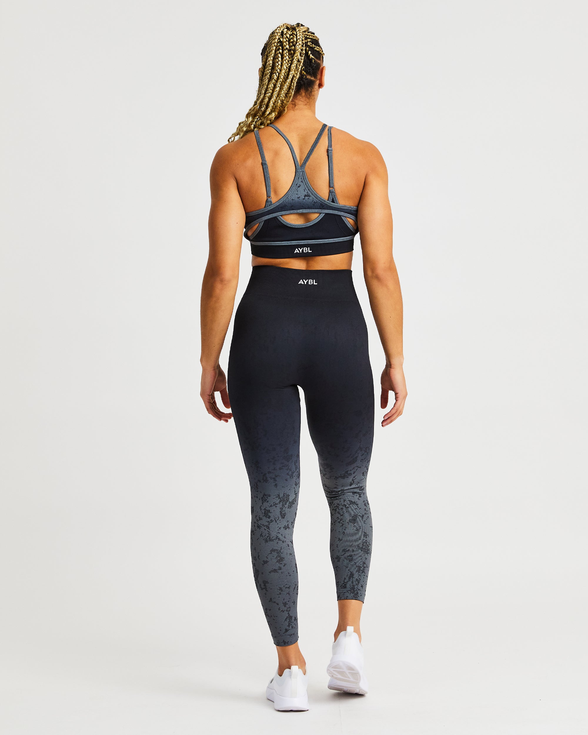 Flare Seamless Sports Bra - Noir