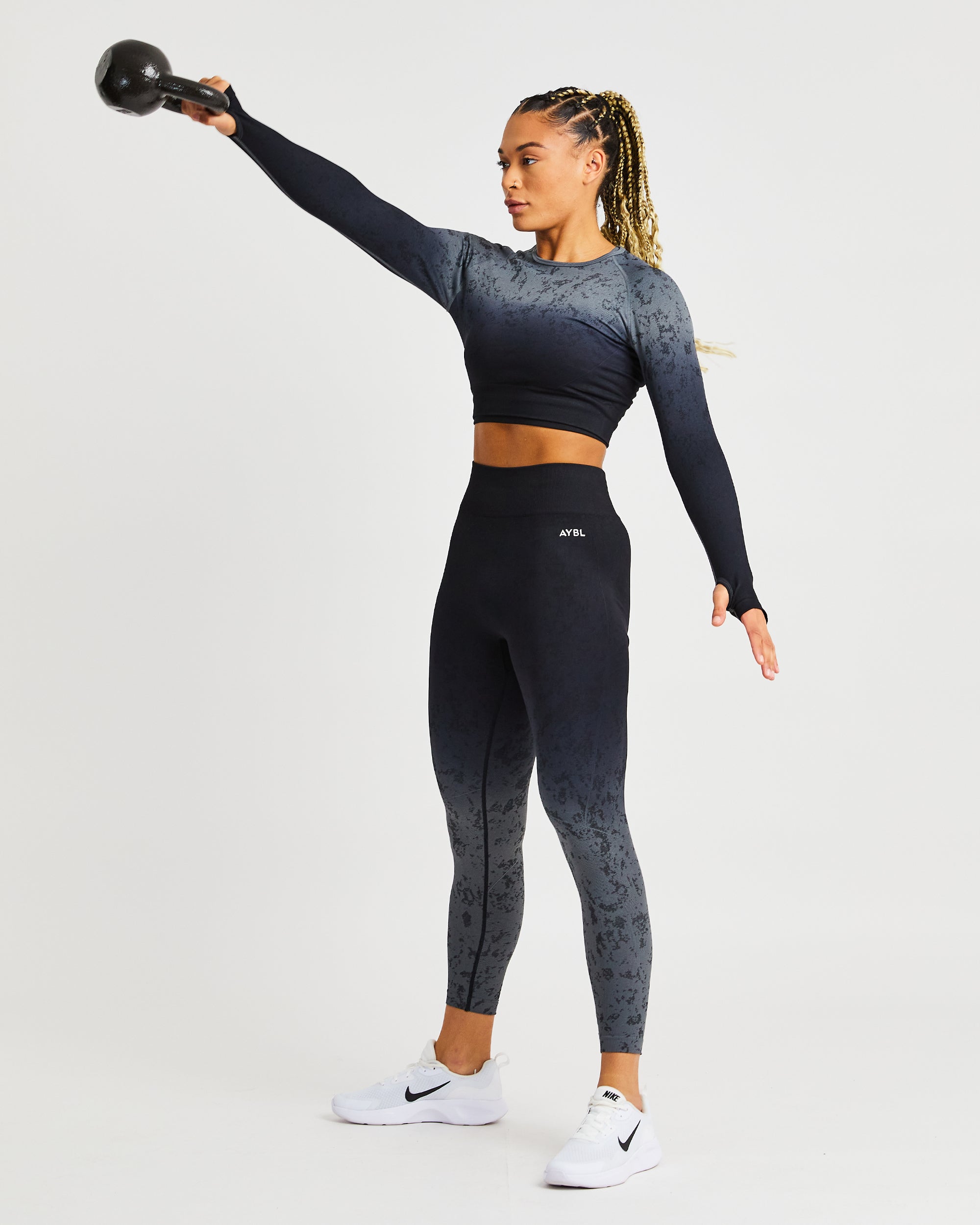 Flare Seamless Long Sleeve Crop Top - Noir