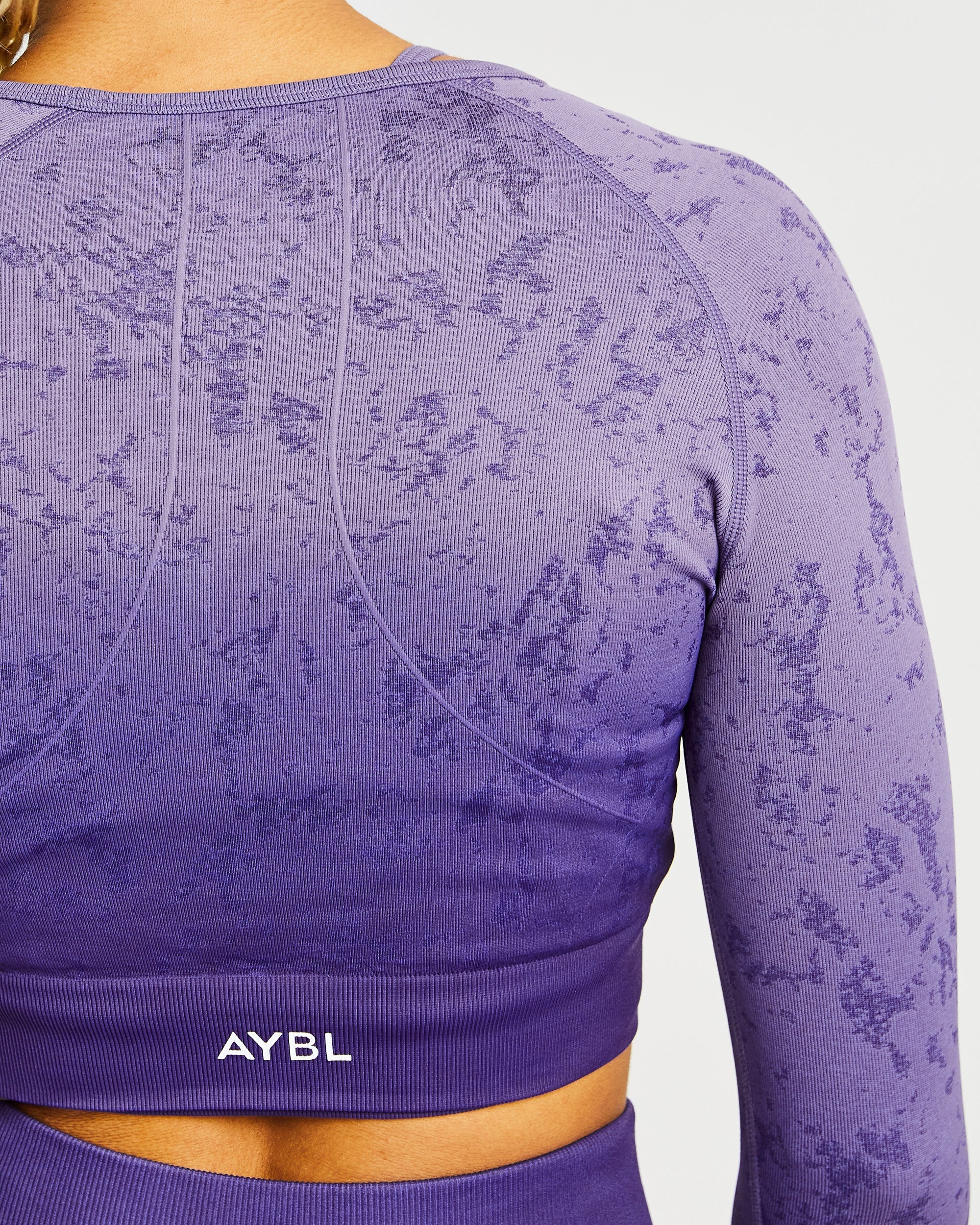 Flare Seamless Long Sleeve Crop Top - Violet