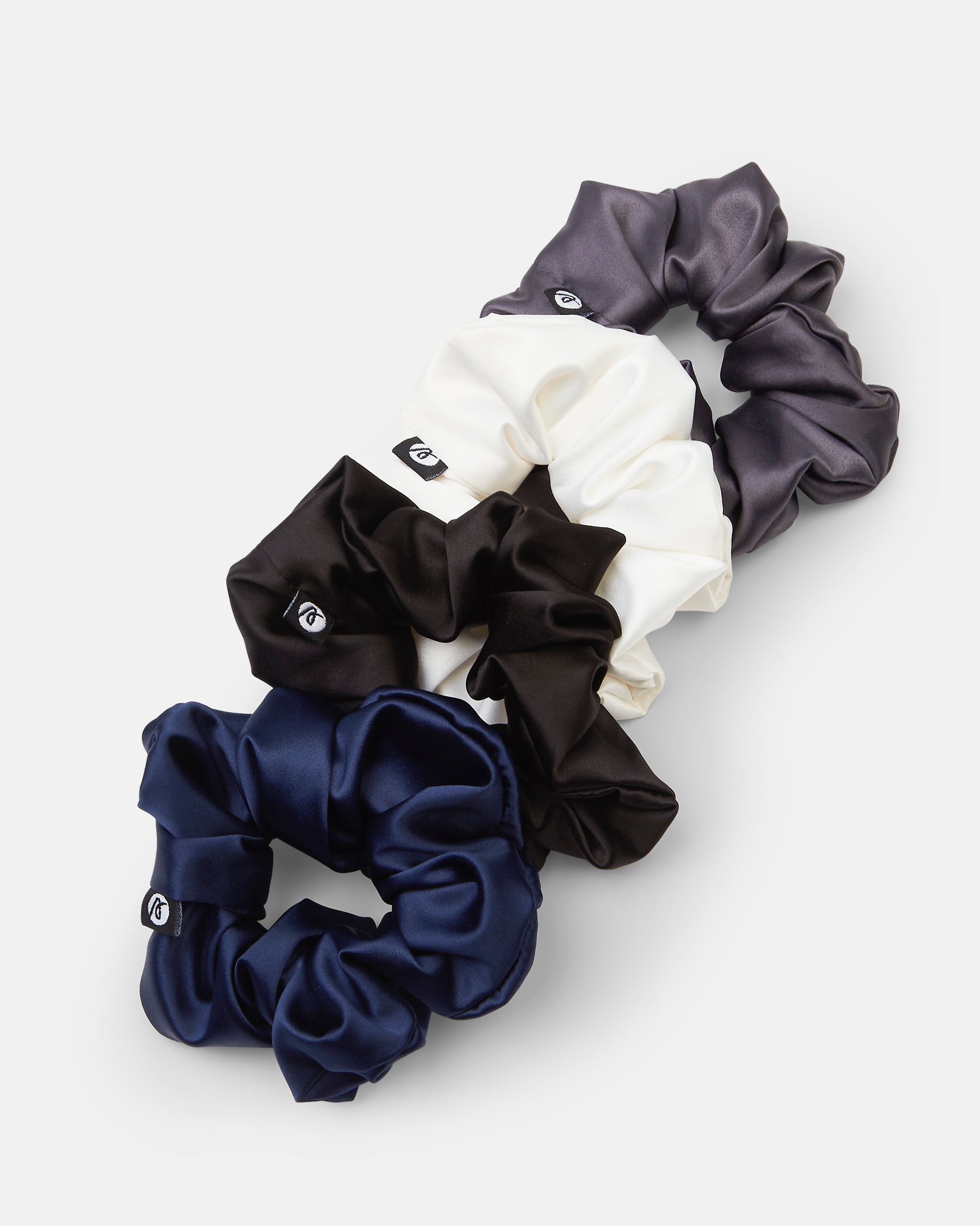 Scrunchie 4 Pack - Blanc/Noir/Charcoal/Navy