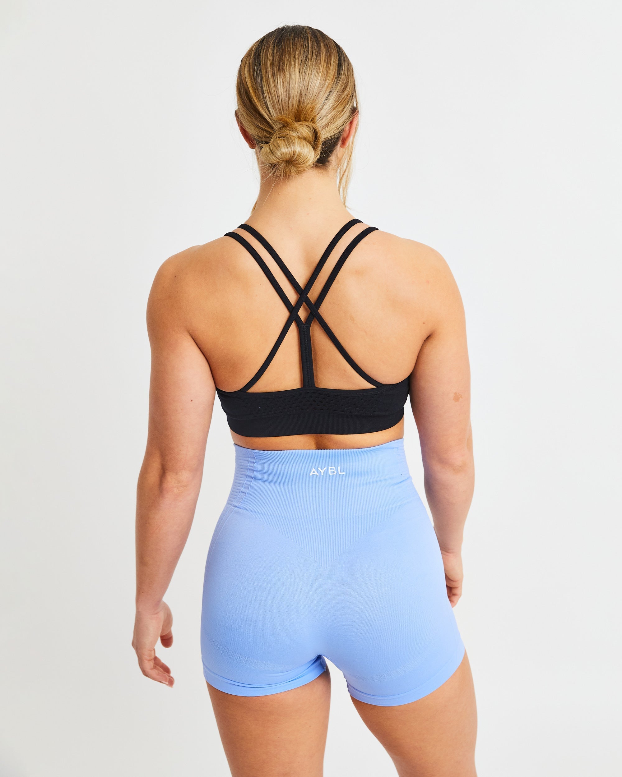 Essential Seamless Strappy Sports Bra - Noir