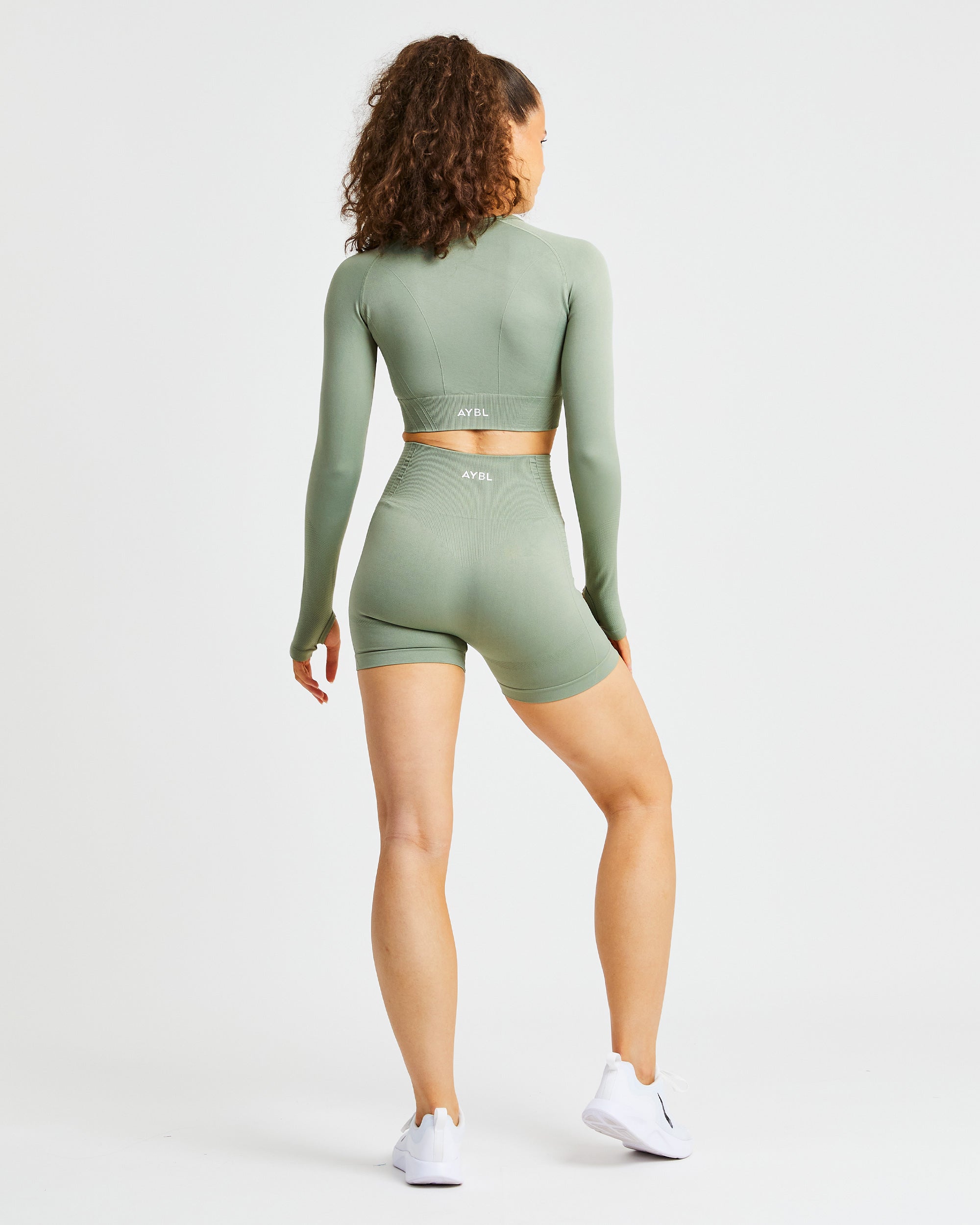 Balance V2 Seamless Long Sleeve Crop Top - Olive Vert