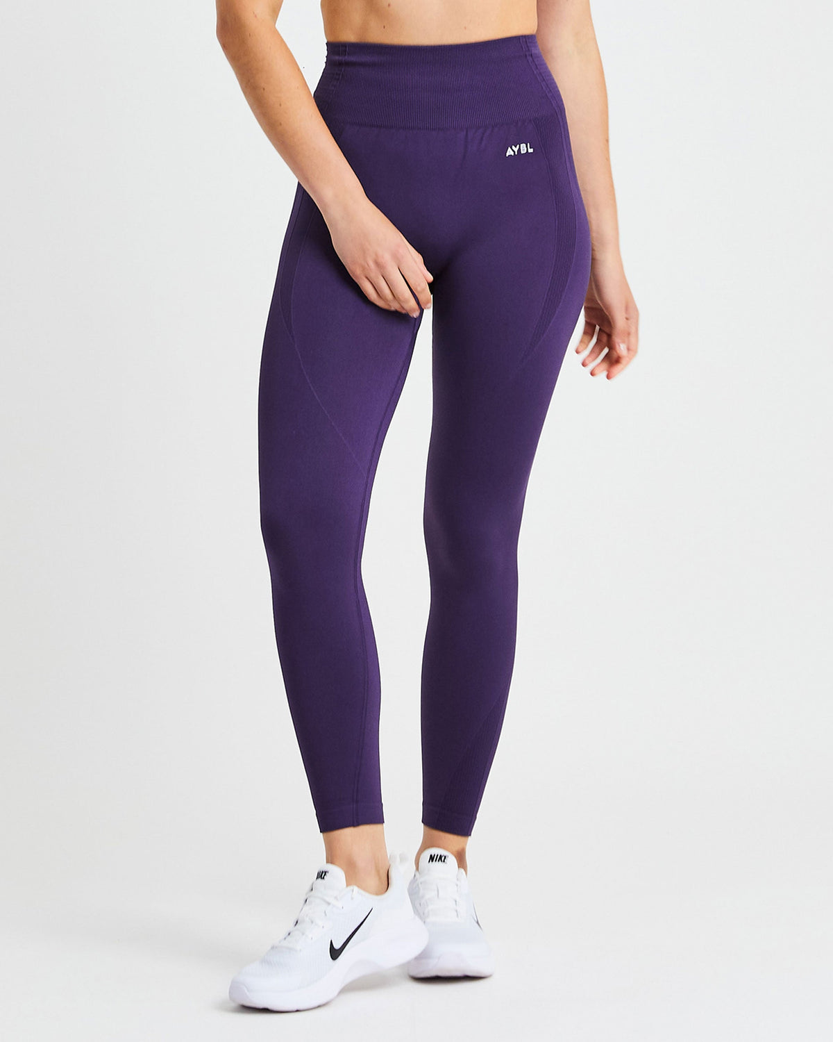 Création Wissa : Legging mauve sans poche en BT