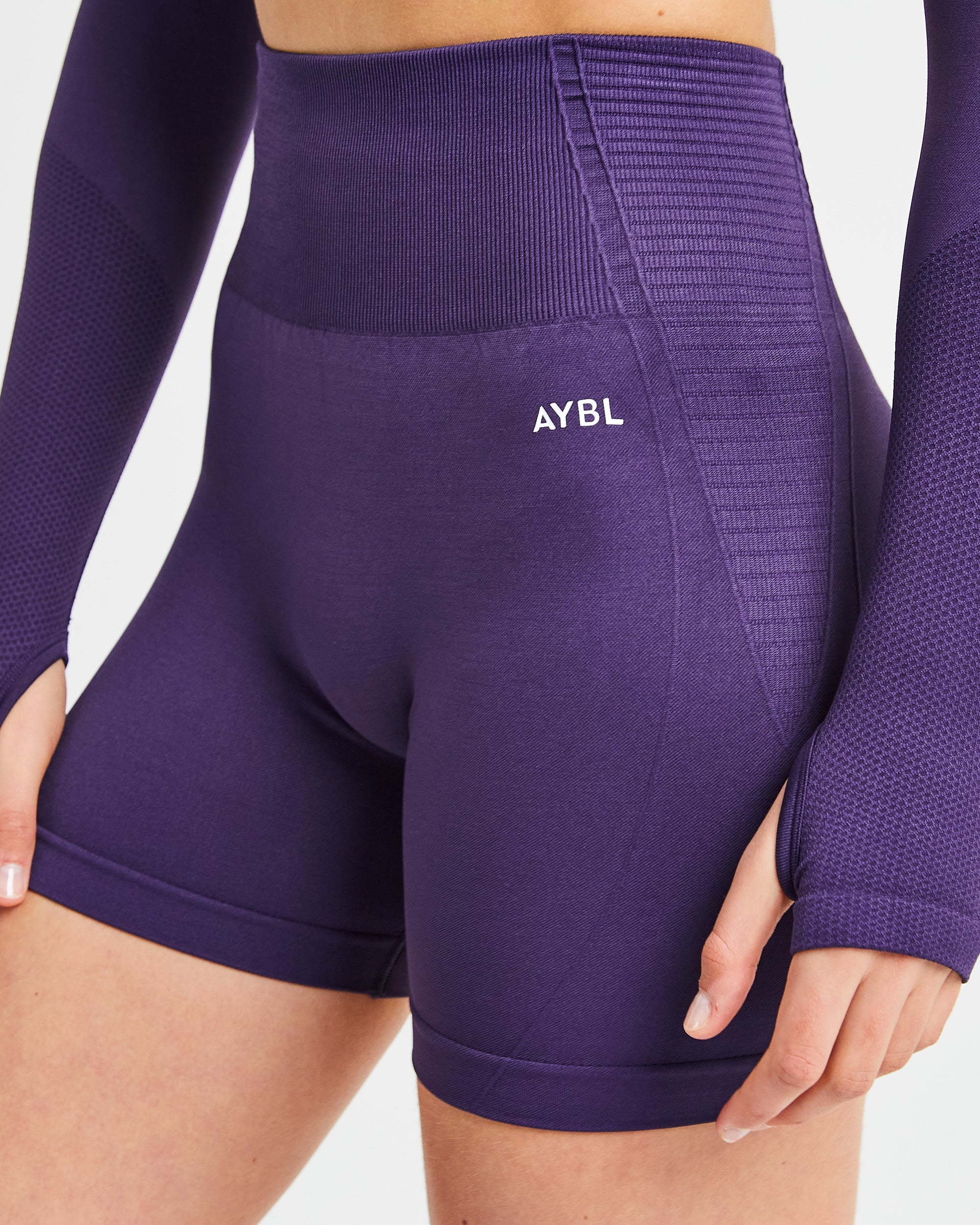 Balance V2 Seamless Shorts - Mulberry Violet