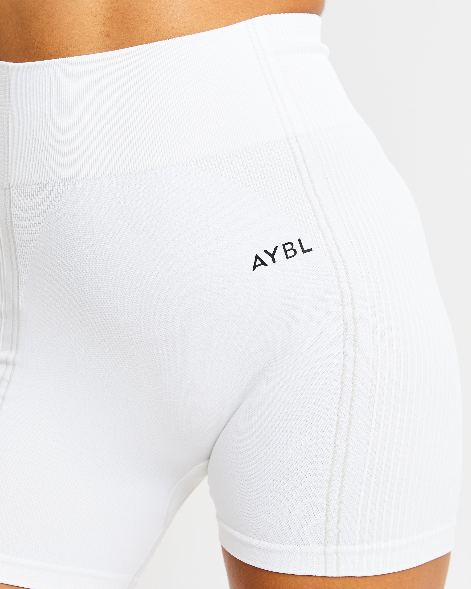 Reflex Seamless Shorts - Blanc