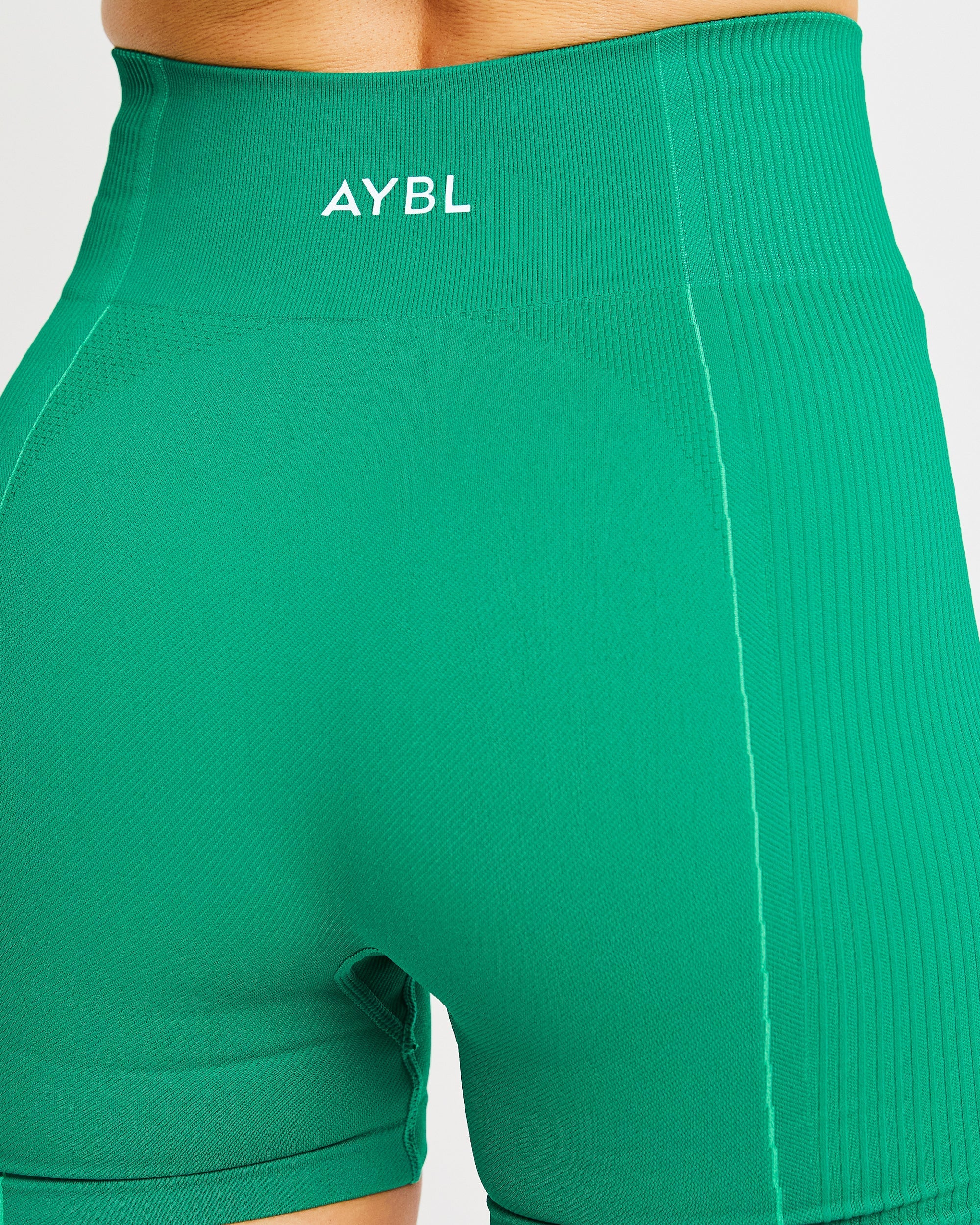 Reflex Seamless Shorts - Emerald Vert