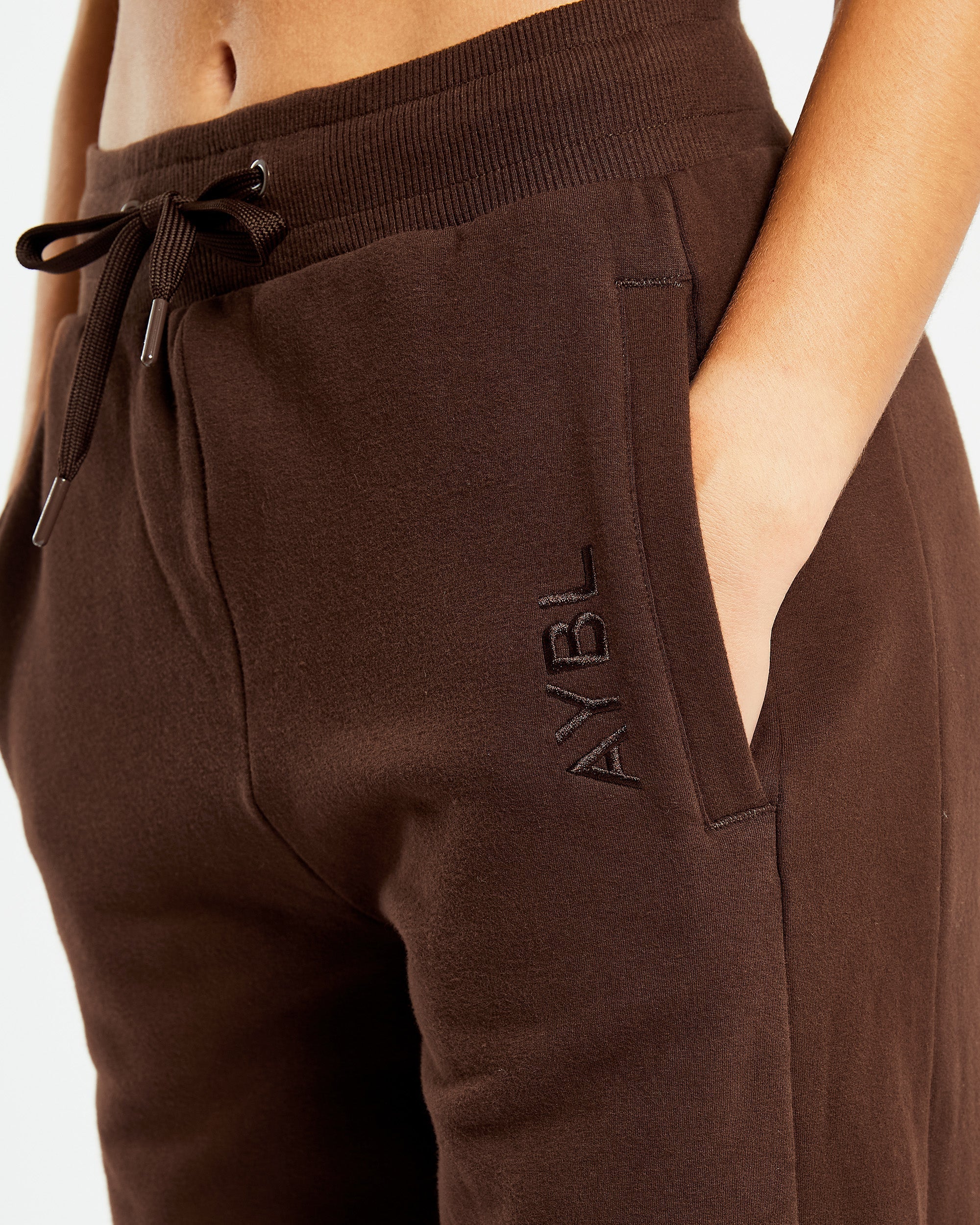 Everyday Relaxed Straight Leg Joggers - Marron