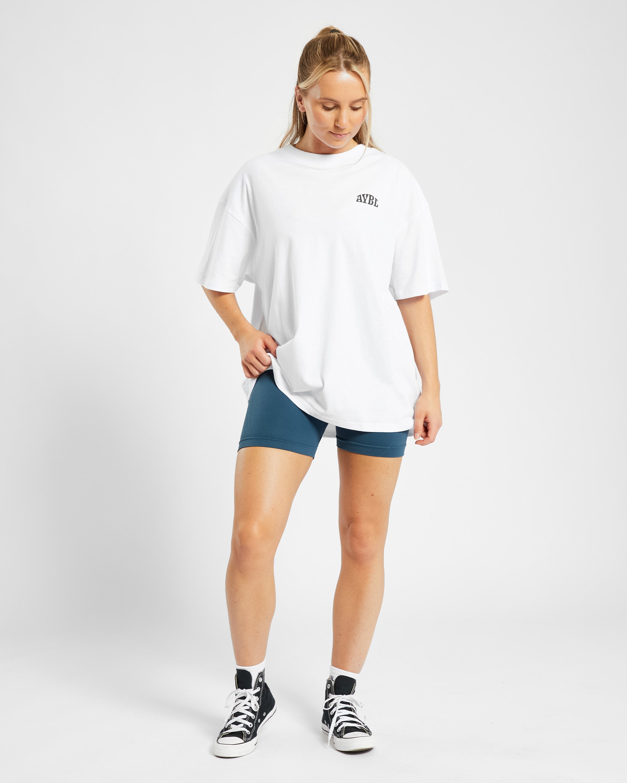 Mind Over Matter Oversized T Shirt - Blanc