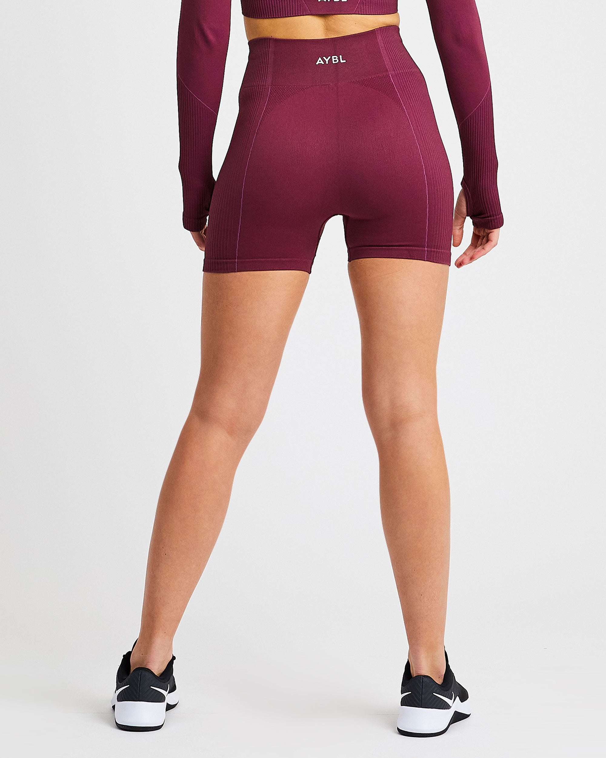 Reflex Seamless Shorts - Plum