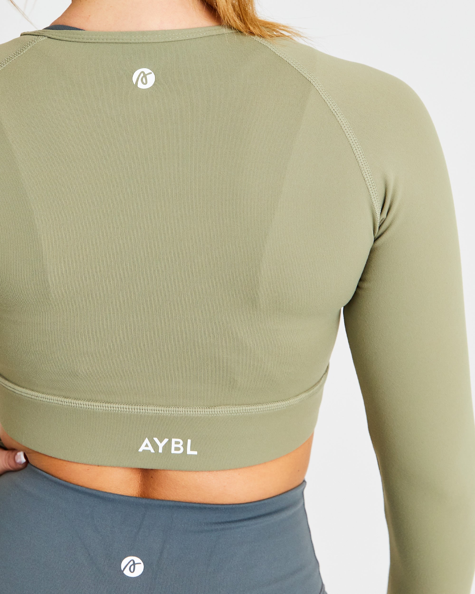 Core Long Sleeve Crop Top - Olive