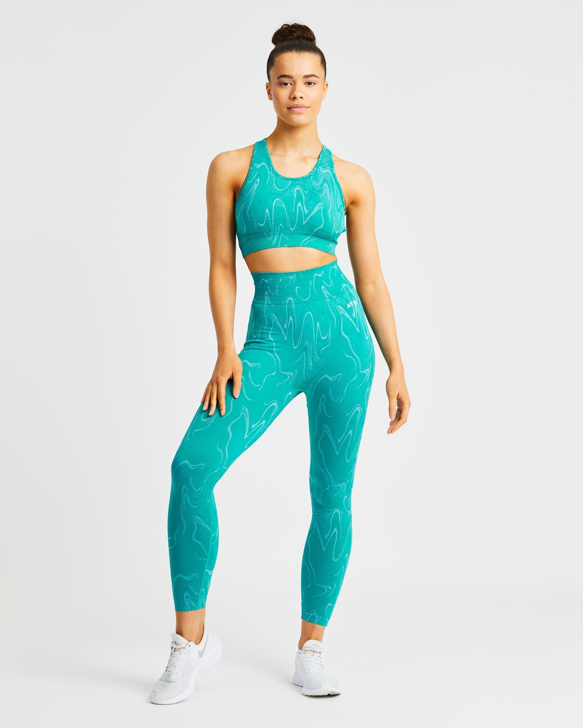 Velocity Seamless Sports Bra - Turquoise