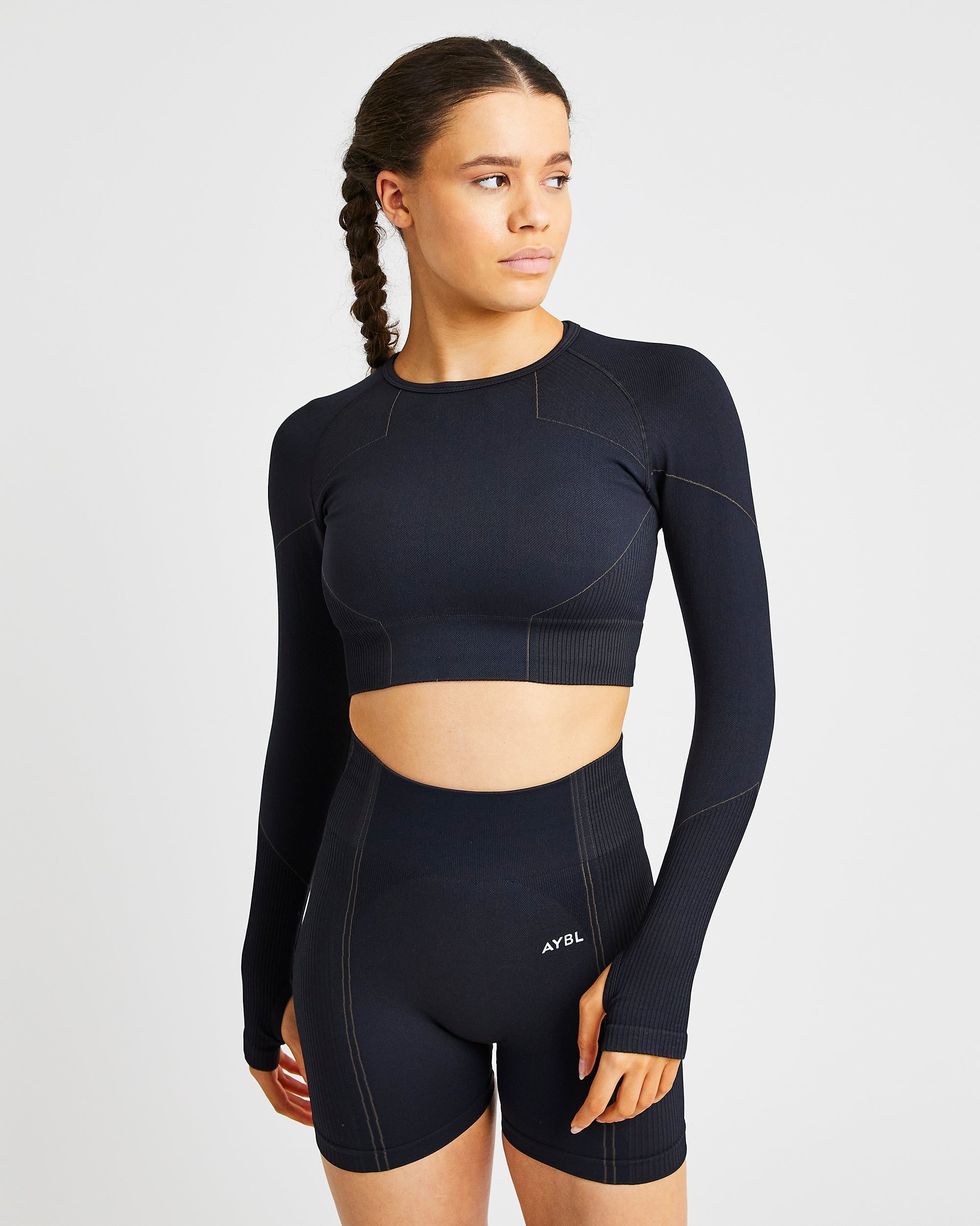 Reflex Seamless Long Sleeve Crop Top - Noir