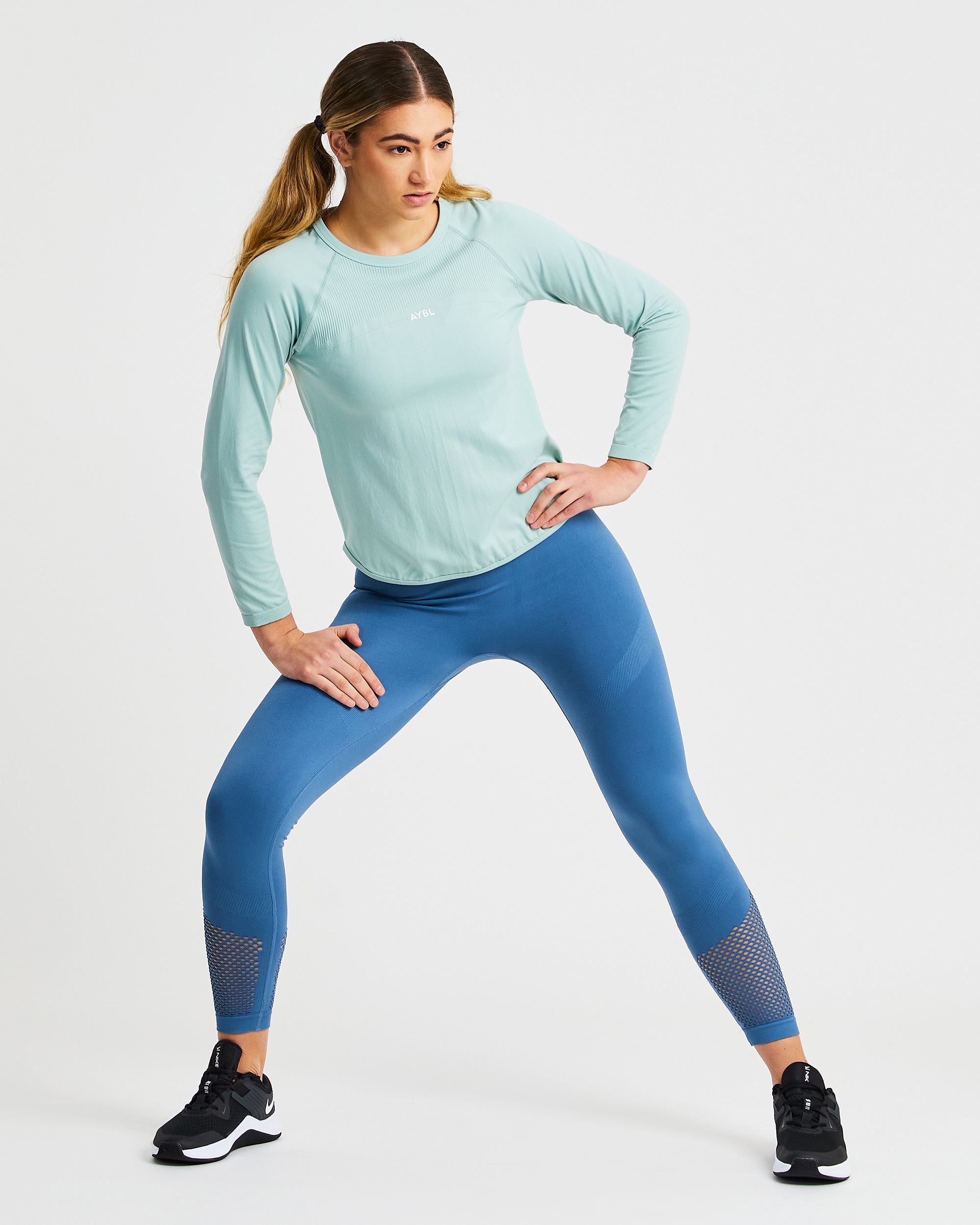 Reform Seamless Long Sleeve T Shirt - Sage Vert